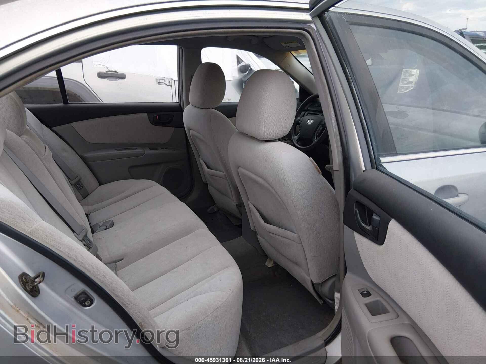 2006 KIA OPTIMA - VIN: KNAGE123765048763 - Фото 8