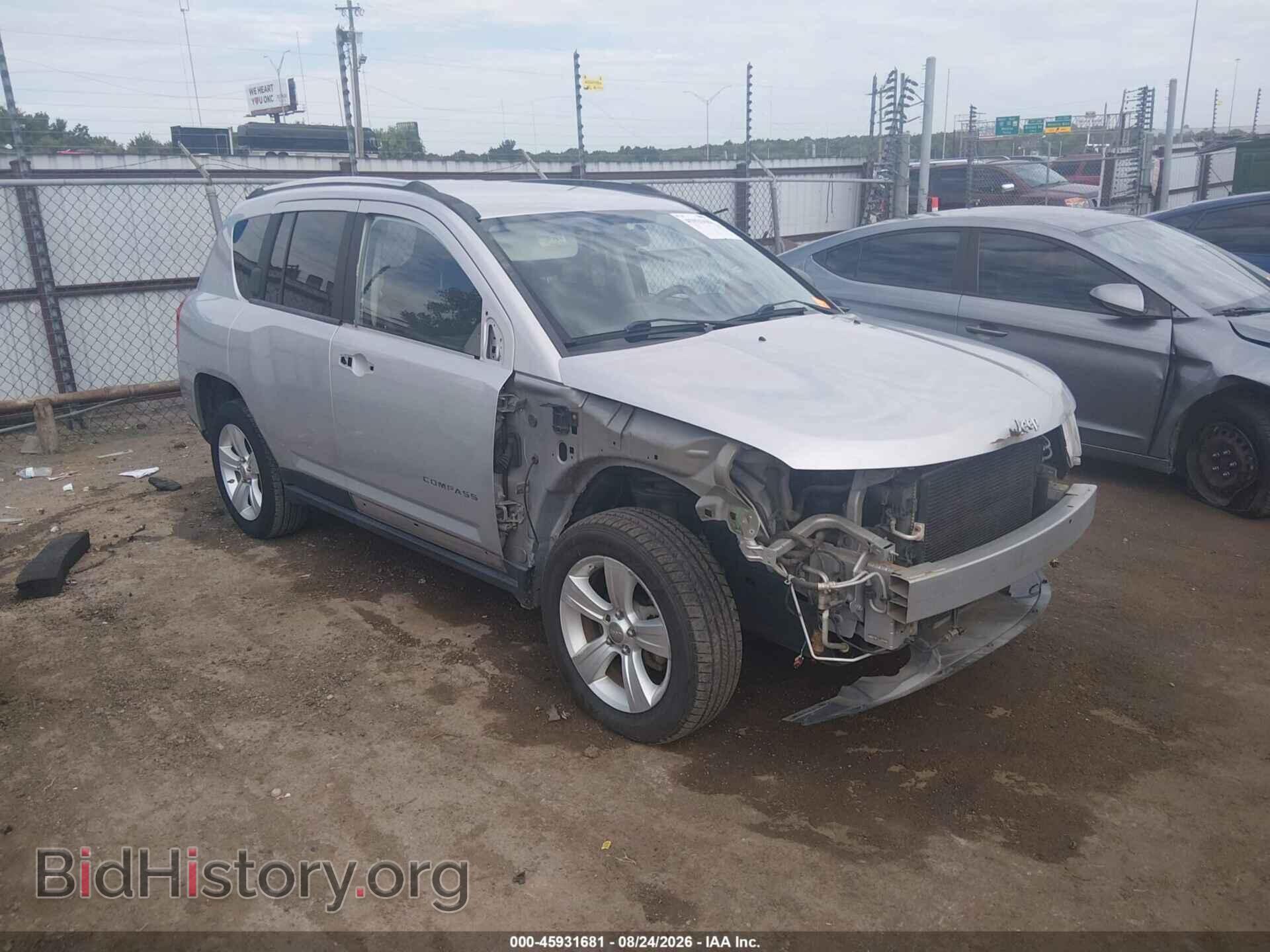 Фотография 1C4NJCBA8CD657250 - JEEP COMPASS 2012