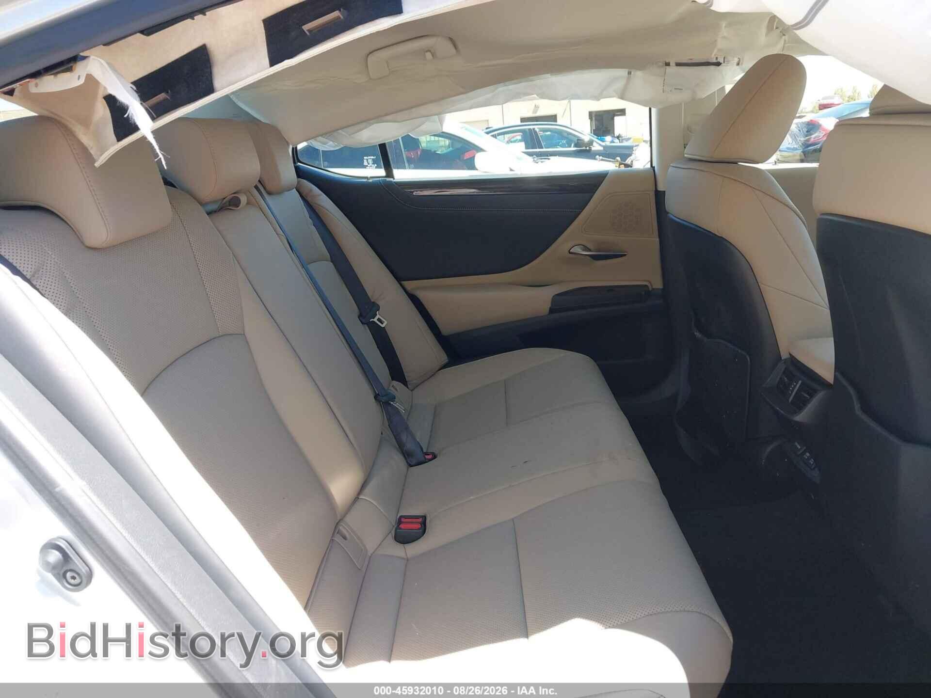 2019 LEXUS ES 300H - VIN: JTHB21B1XK2006554 - Photo 8