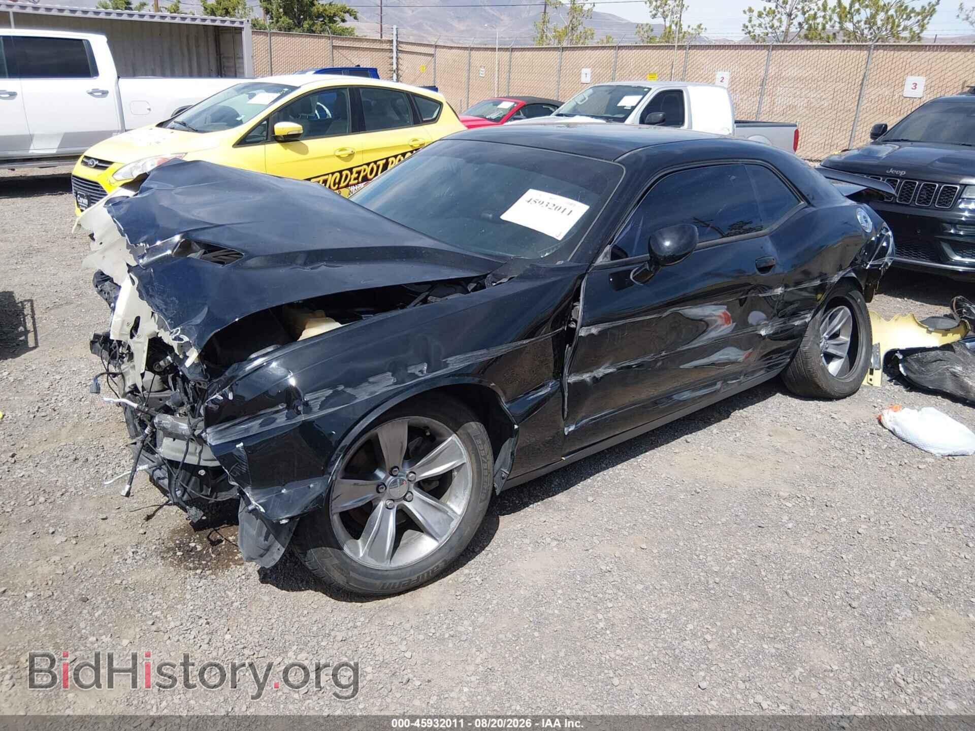 2018 DODGE CHALLENGER - VIN: 2C3CDZAG2JH294830 - Photo 2