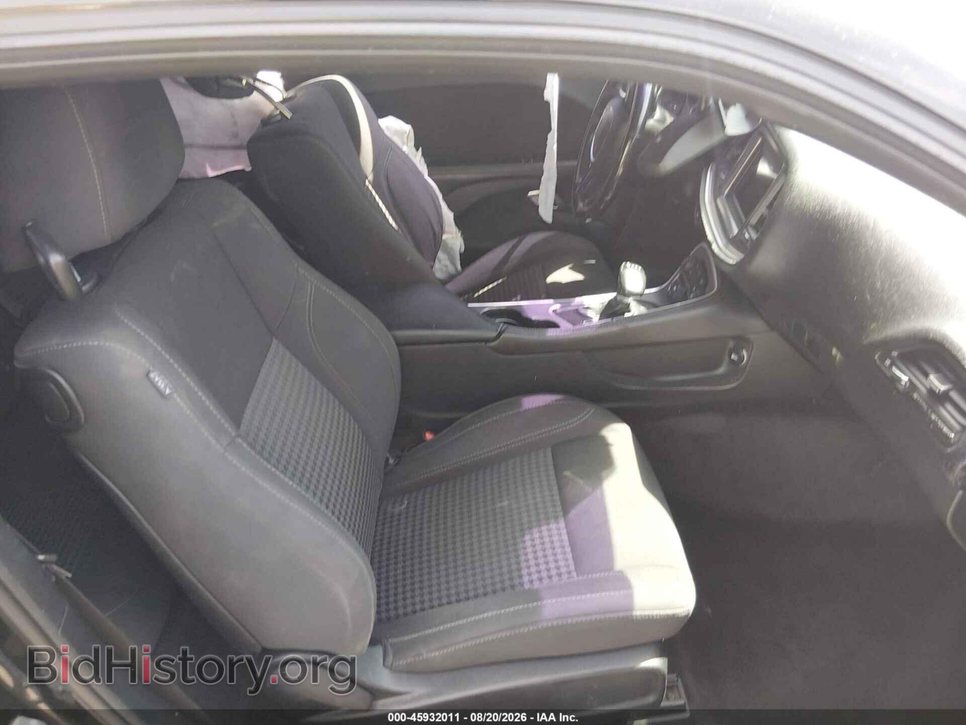 2018 DODGE CHALLENGER - VIN: 2C3CDZAG2JH294830 - Photo 5