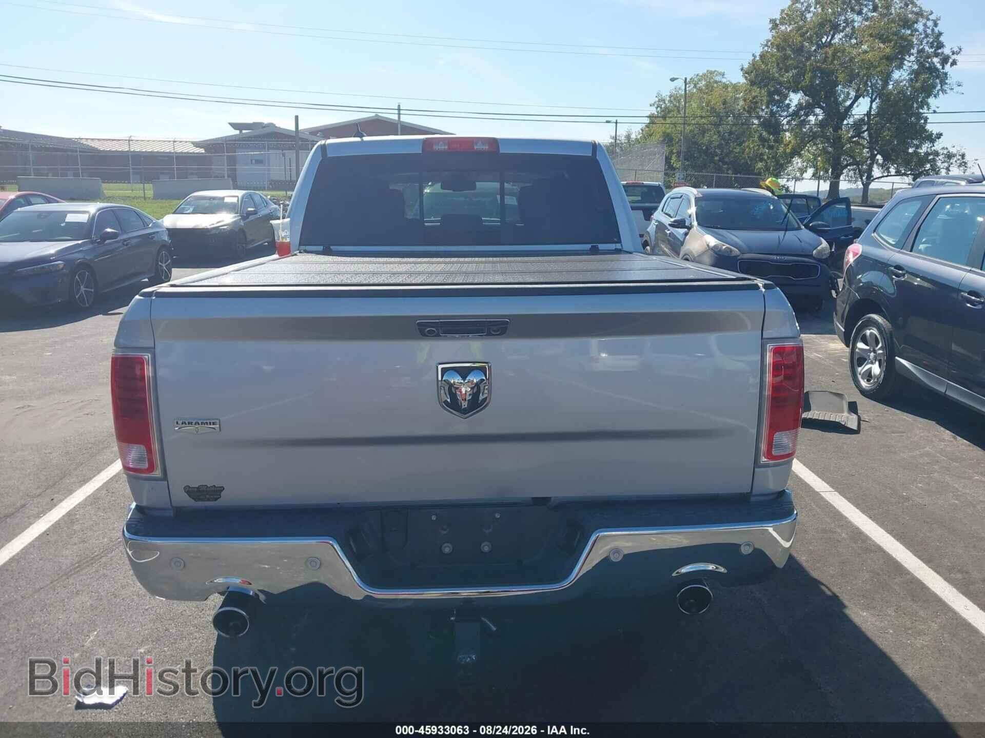 2017 RAM 1500 - VIN: 1C6RR6NT3HS556765 - Фото 16
