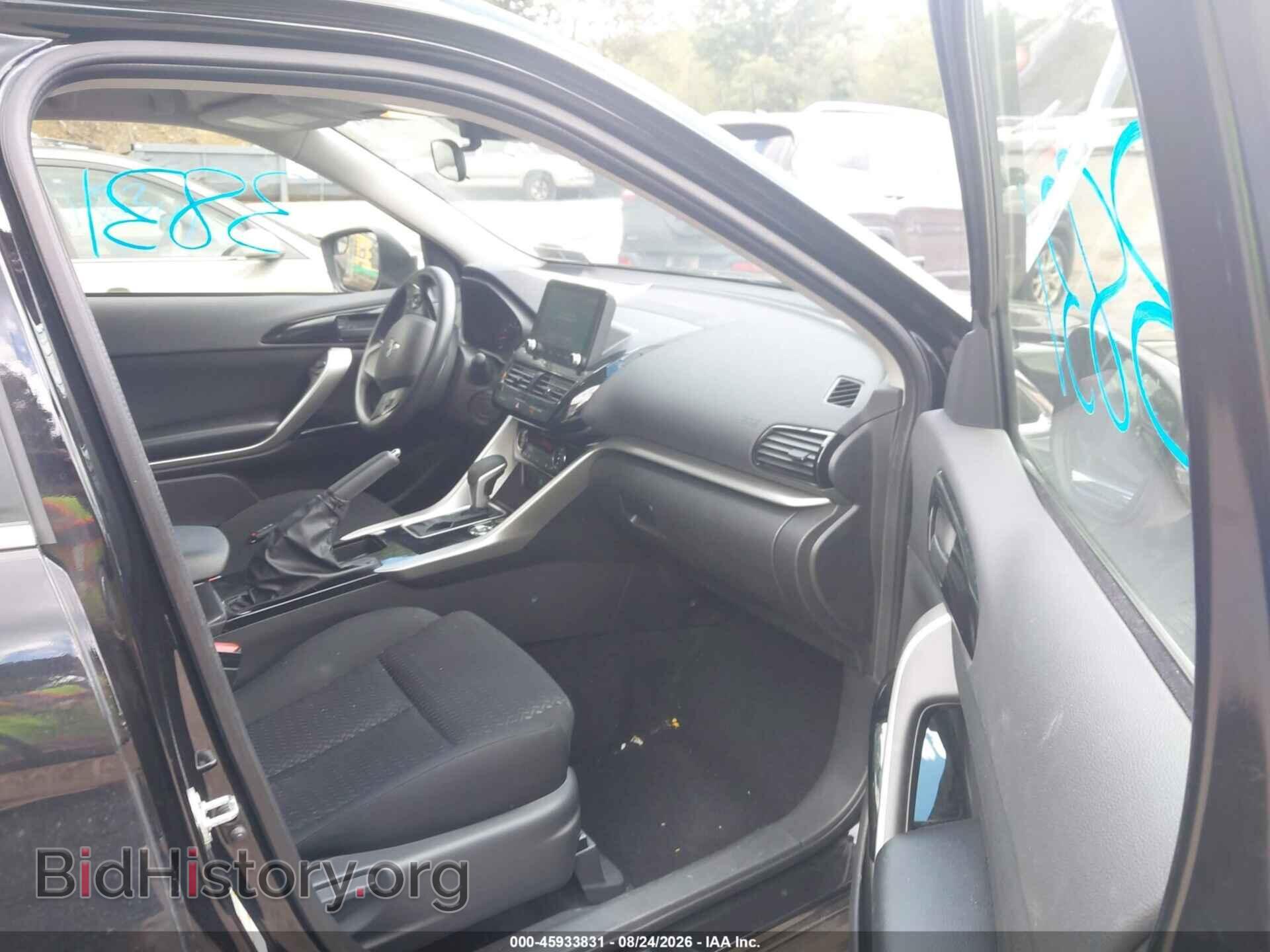 2025 MITSUBISHI ECLIPSE CROSS - VIN: JA4ATVAA9SZ011118 - Photo 5