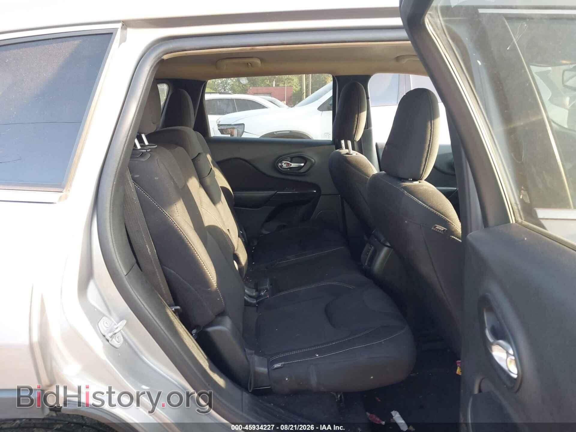 2017 JEEP CHEROKEE - VIN: 1C4PJMCB9HW537507 - Фото 8