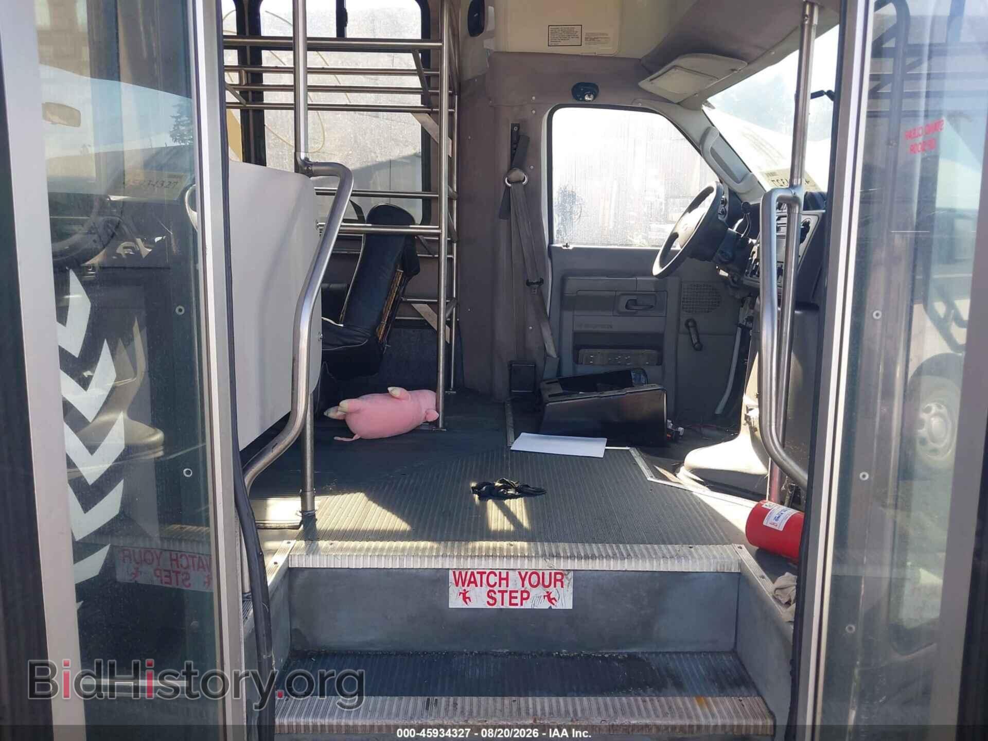 2011 FORD E-350 CUTAWAY - VIN: 1FDEE3FS1BDA14871 - Фото 14