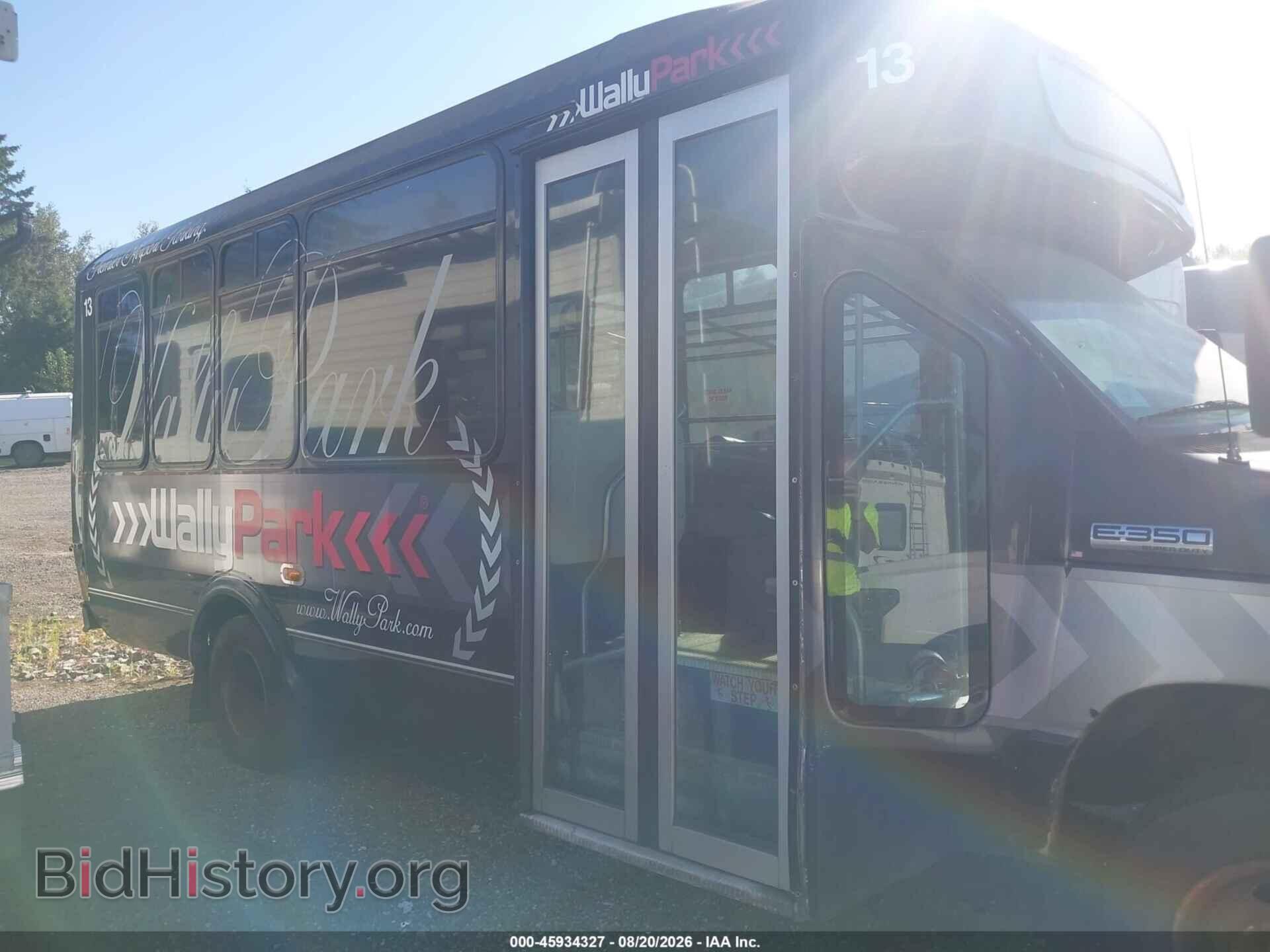 2011 FORD E-350 CUTAWAY - VIN: 1FDEE3FS1BDA14871 - Фото 17
