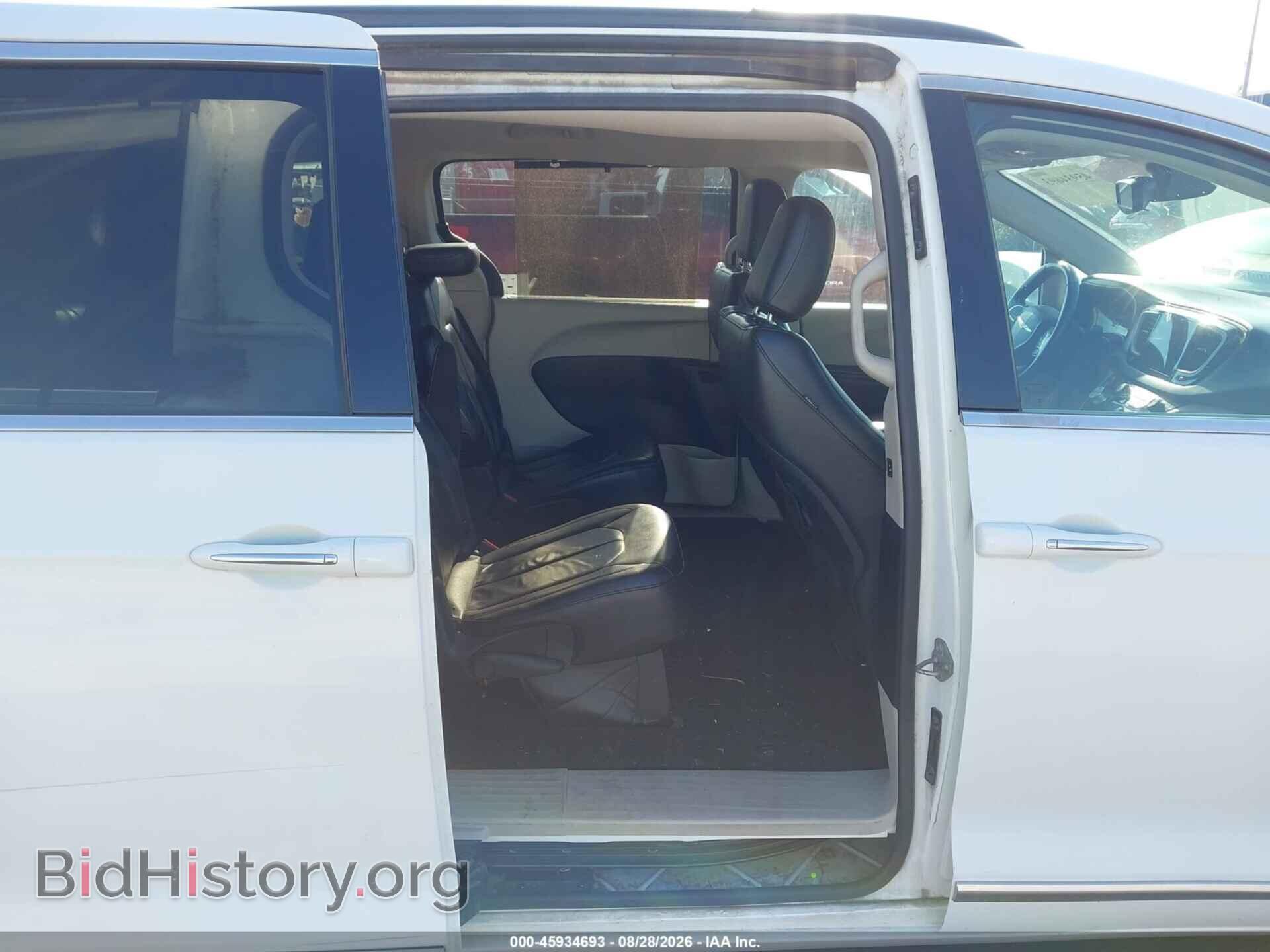 2017 CHRYSLER PACIFICA - VIN: 2C4RC1BG3HR576231 - Photo 8