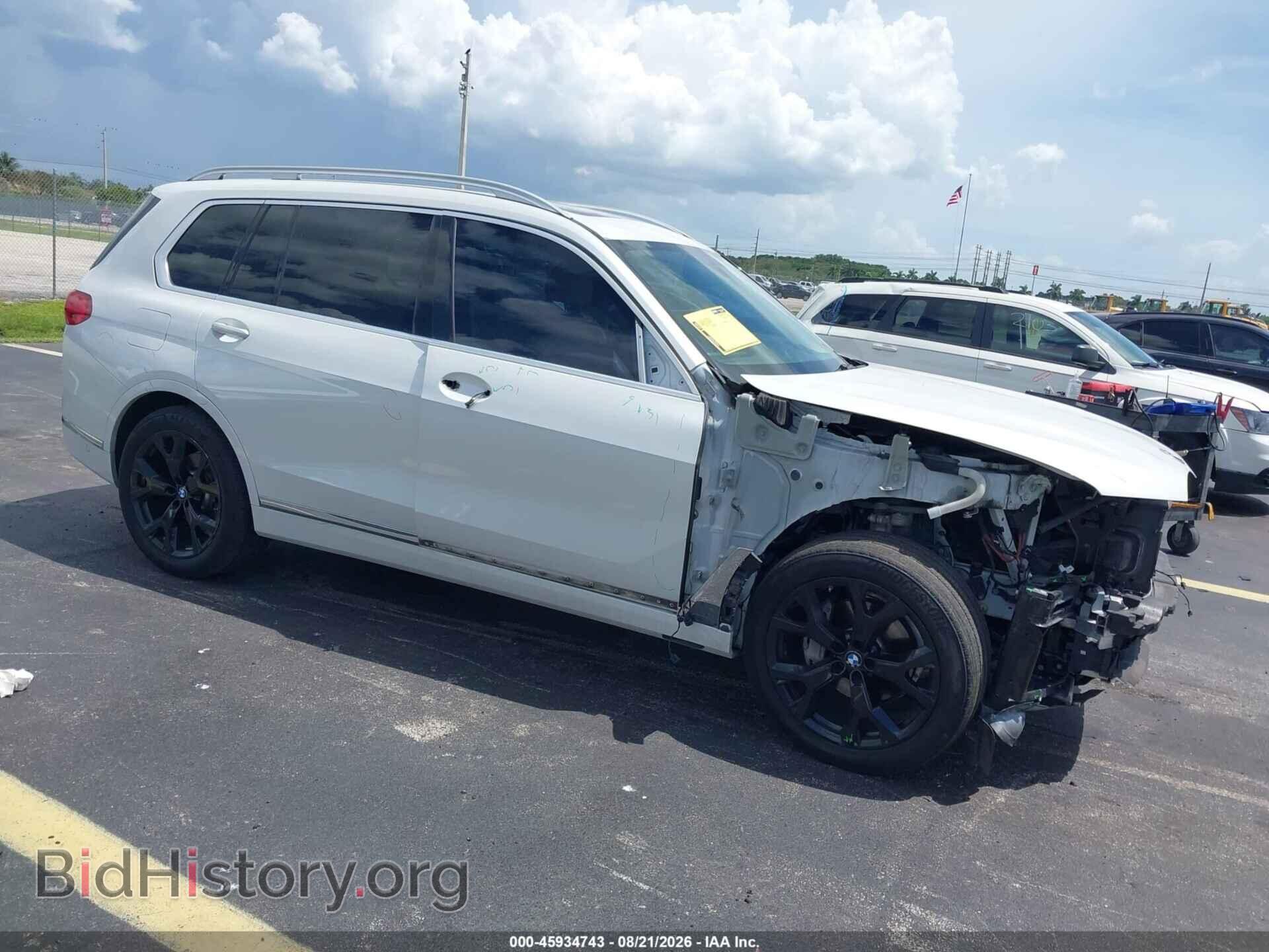 Photo 5UXCW2C51KL081492 - BMW X7 2019