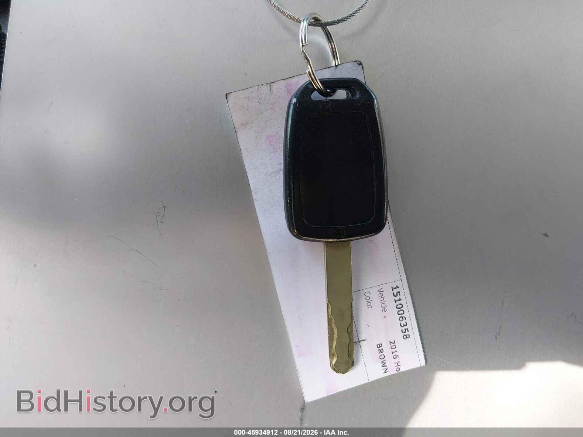 2016 HONDA CIVIC - VIN: 2HGFC2F57GH534183 - Photo 11