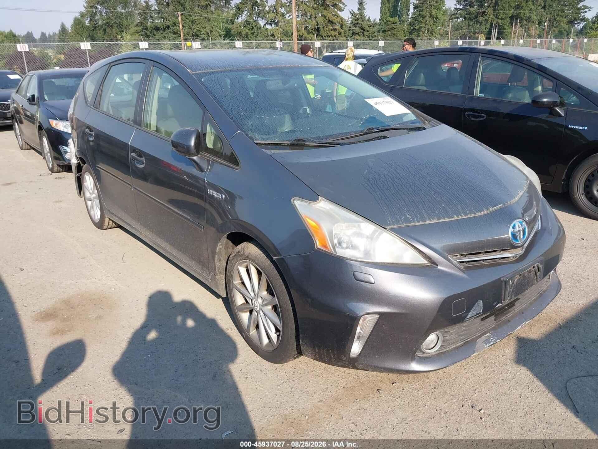 Фотография JTDZN3EU3C3149821 - TOYOTA PRIUS V 2012