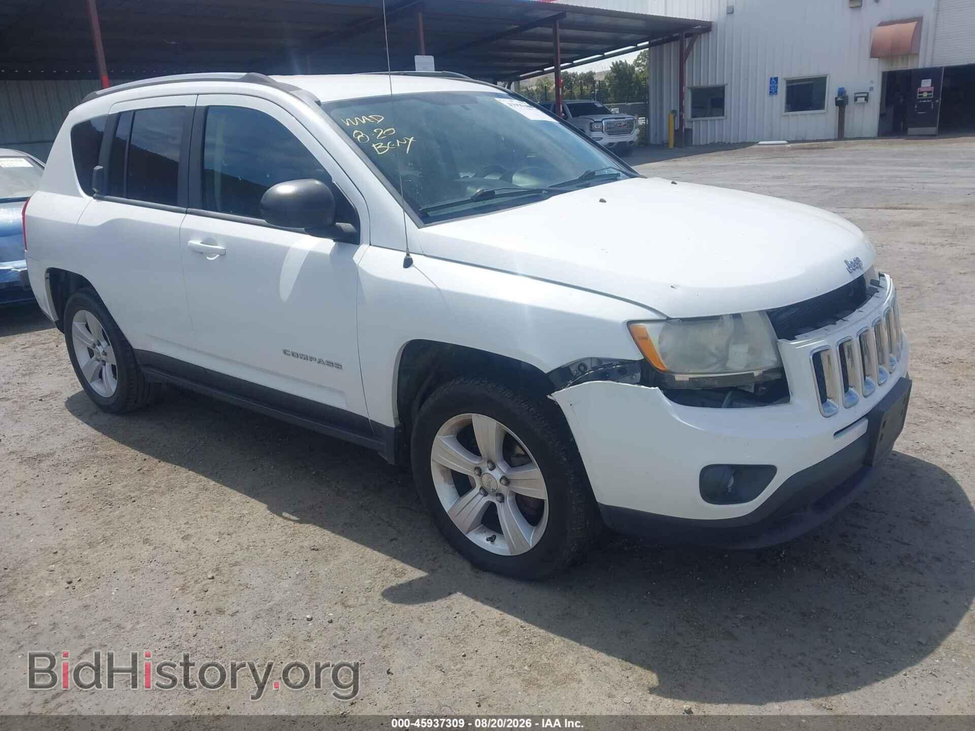 Фотография 1C4NJCBA4CD557498 - JEEP COMPASS 2012