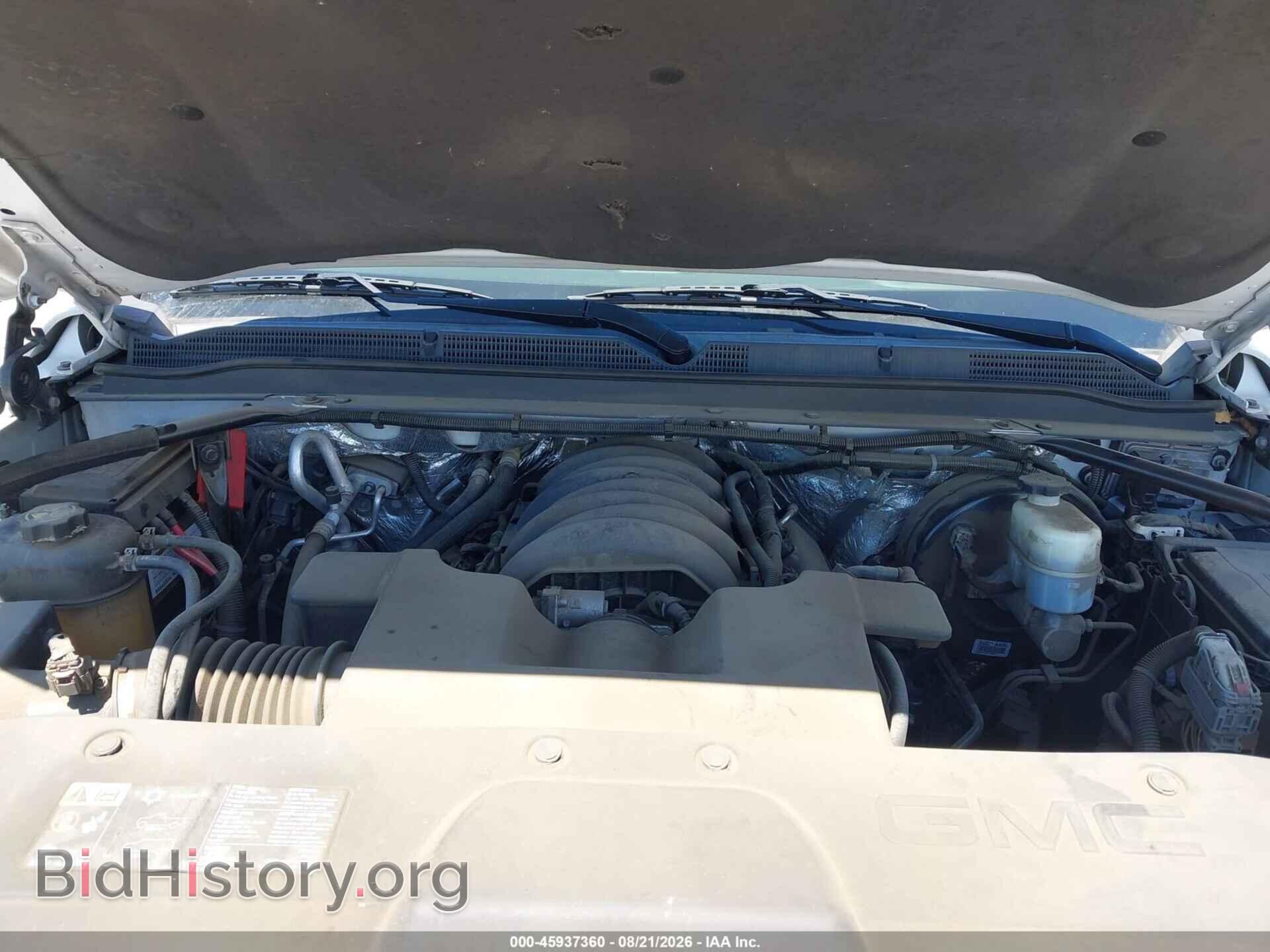2016 GMC YUKON - VIN: 1GKS2CKJ0GR417672 - Photo 10