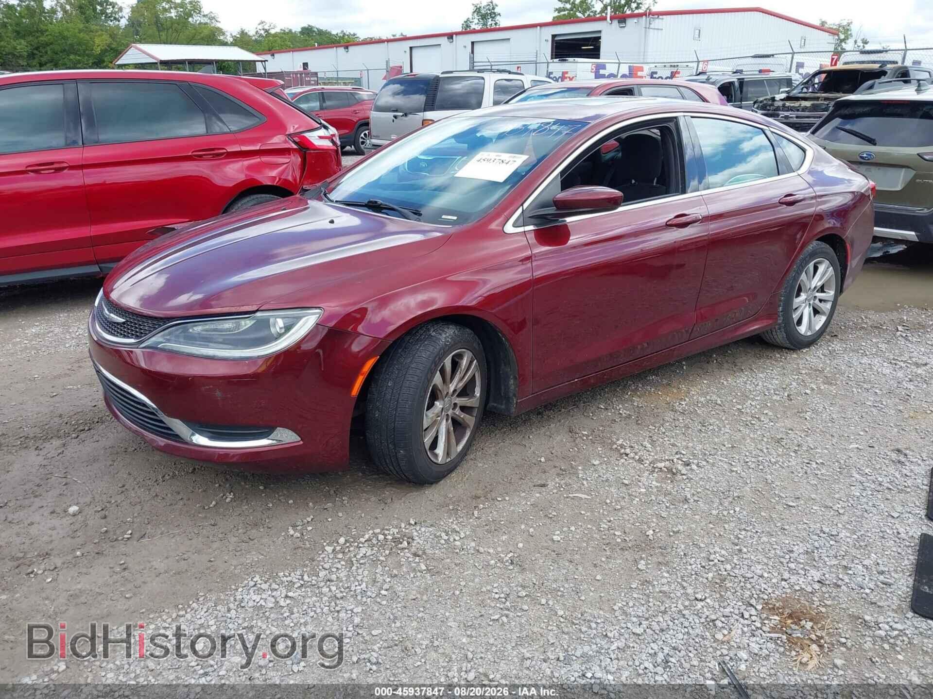 2015 CHRYSLER 200 - VIN: 1C3CCCAB1FN657542 - Фото 2