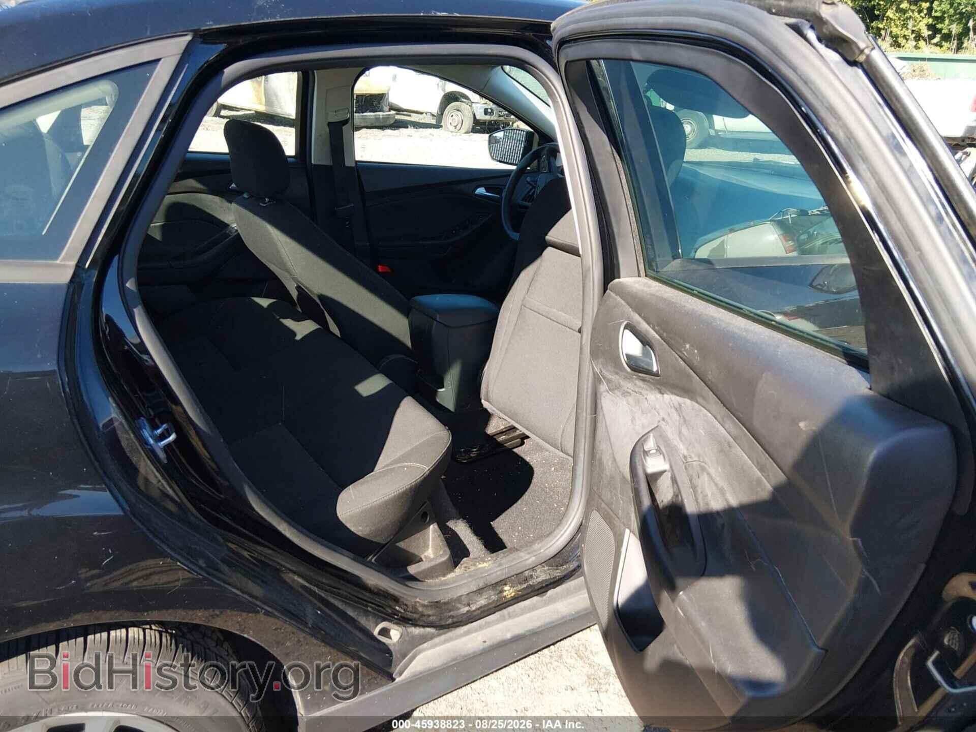 2017 FORD FOCUS - VIN: 1FADP3F24HL212147 - Photo 8