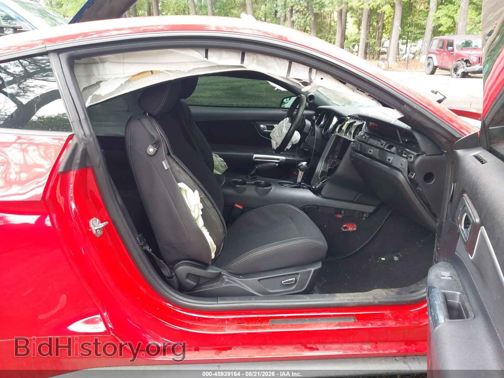 2019 FORD MUSTANG - VIN: 1FA6P8CF5K5105844 - Photo 5