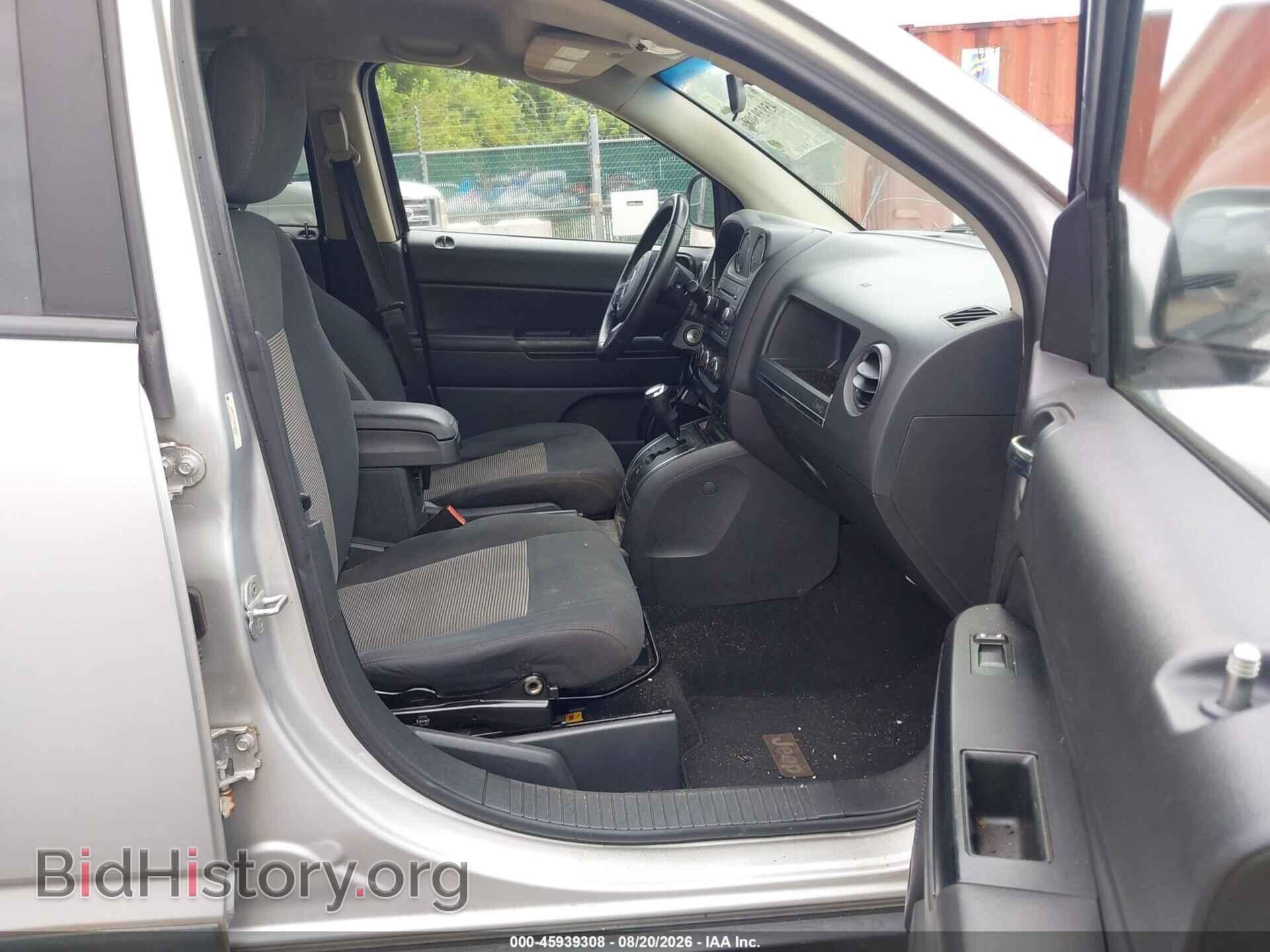 2011 JEEP COMPASS - VIN: 1J4NT1FA1BD246547 - Photo 5