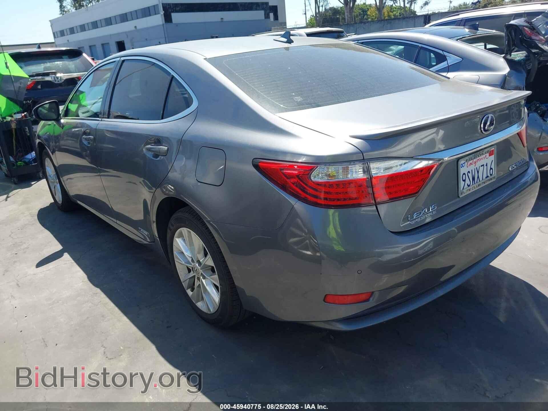 2013 LEXUS ES 300H - VIN: JTHBW1GG7D2004667 - Photo 3