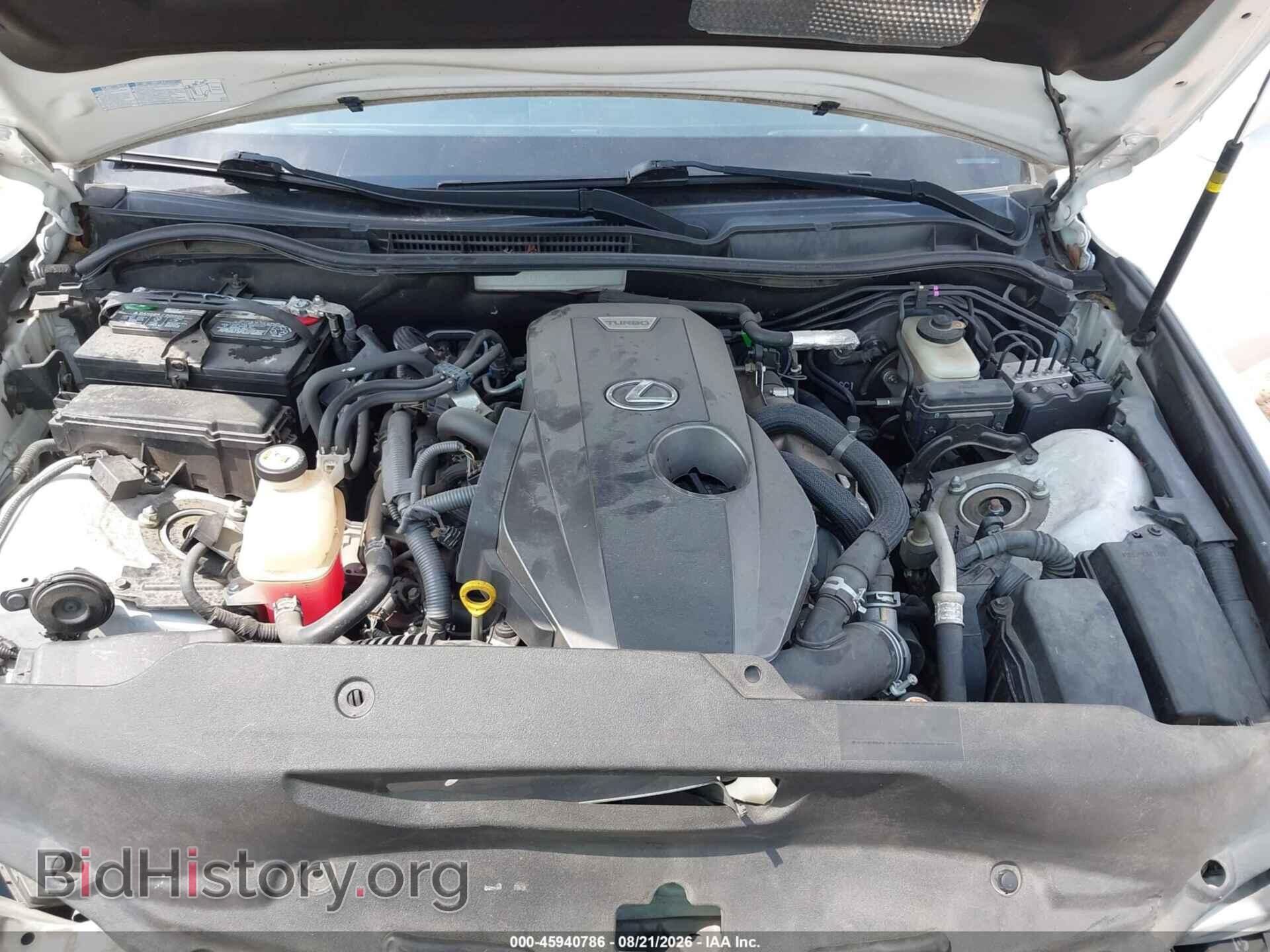 2017 LEXUS IS 200T - VIN: JTHBA1D26H5043343 - Photo 10