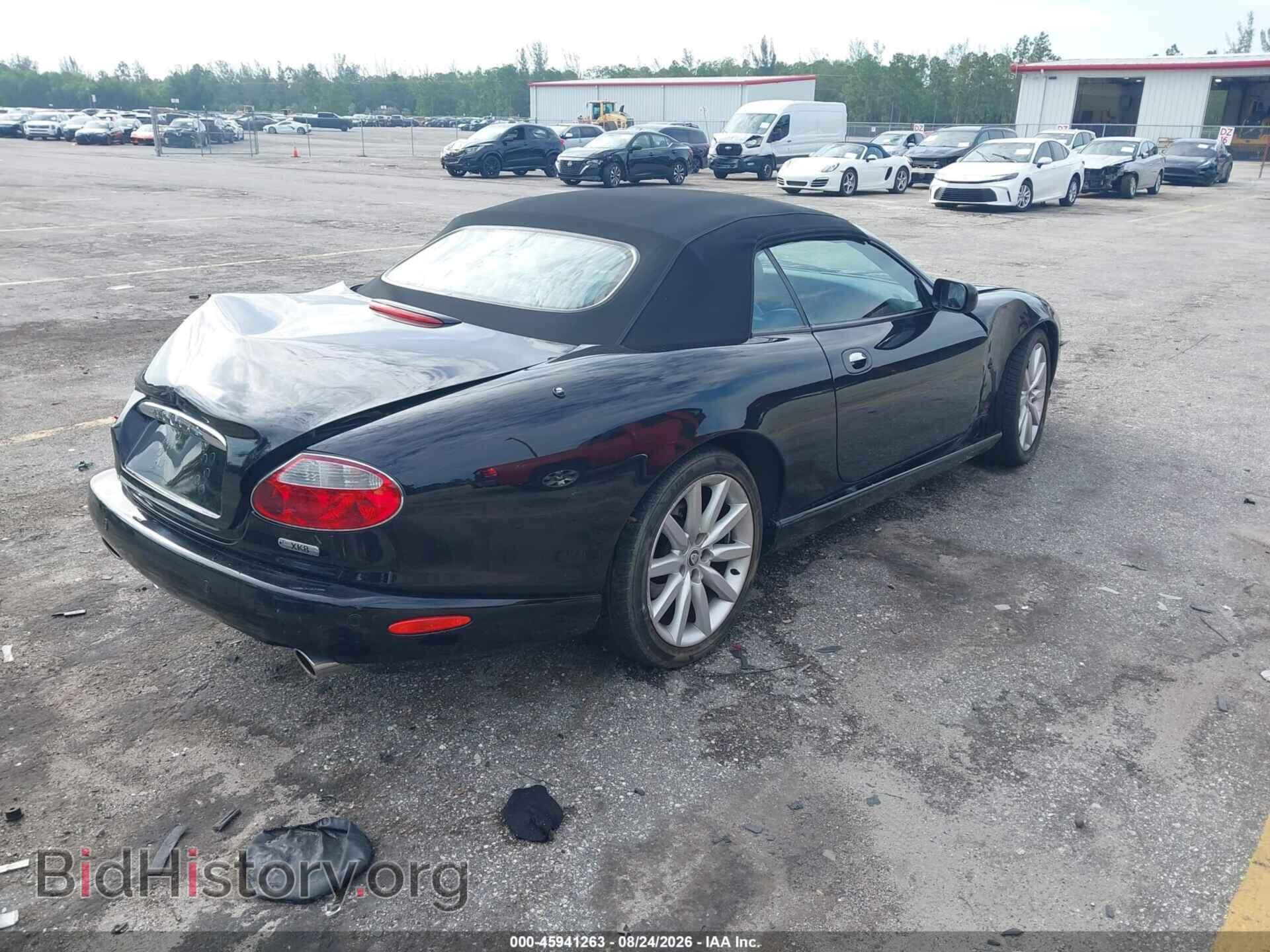 2006 JAGUAR XK8 - VIN: SAJDA42C162A46404 - Photo 4