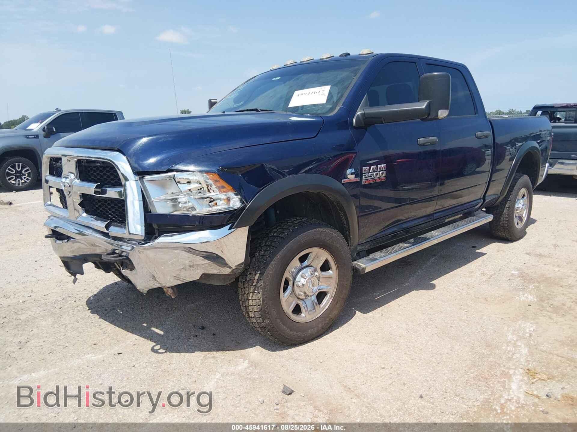 2018 RAM 2500 - VIN: 3C6UR5CLXJG336916 - Фото 2