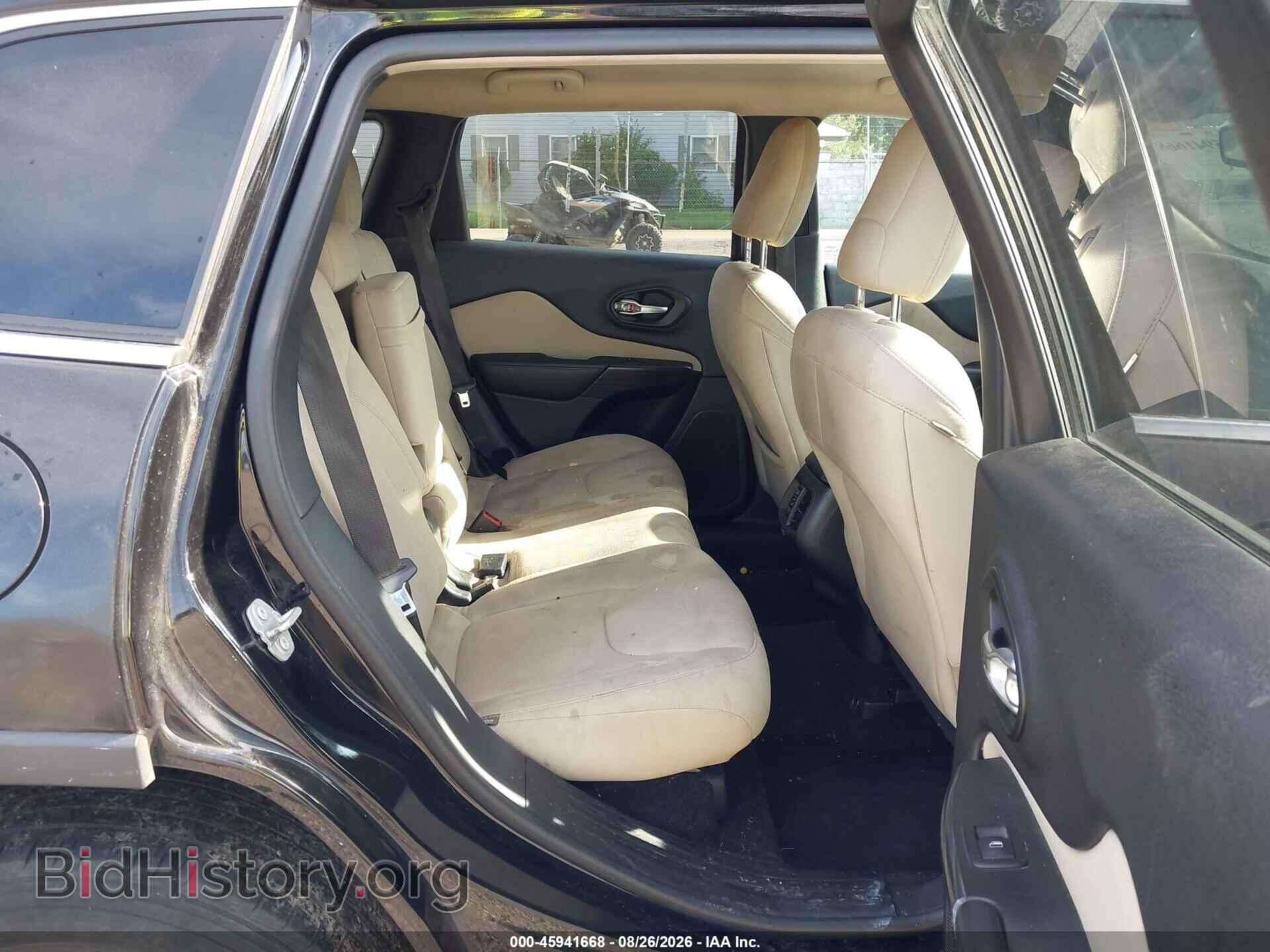 2017 JEEP CHEROKEE - VIN: 1C4PJMCS7HW562583 - Фото 8