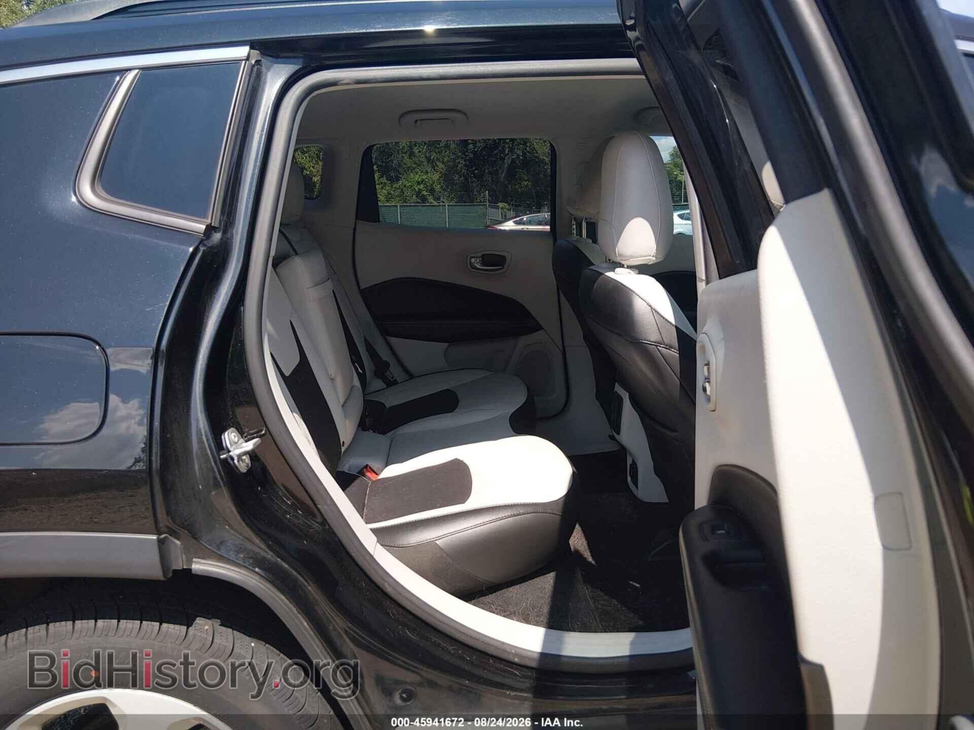 2019 JEEP COMPASS - VIN: 3C4NJDBB6KT671848 - Фото 8