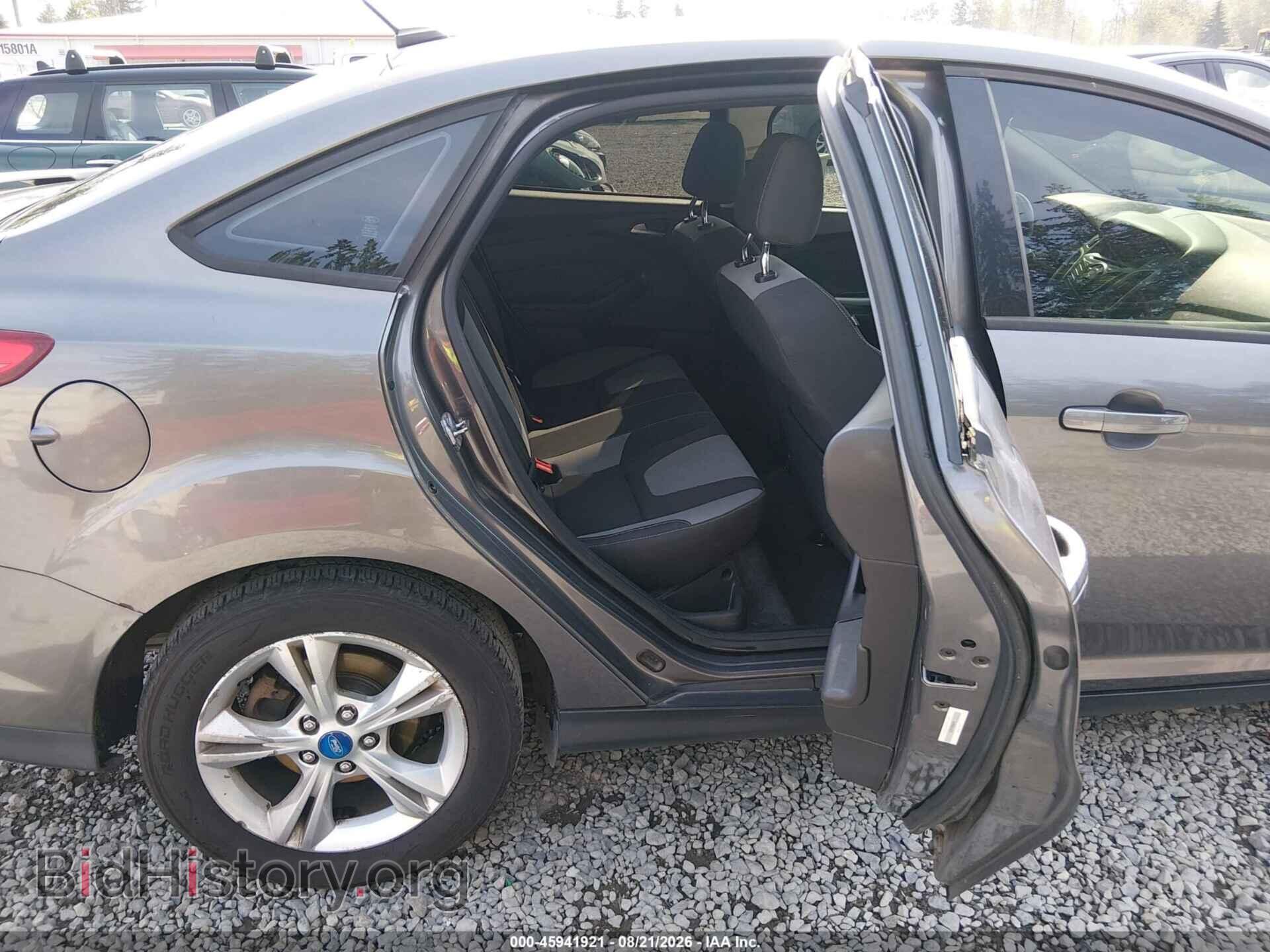2012 FORD FOCUS - VIN: 1FAHP3F21CL226355 - Photo 8