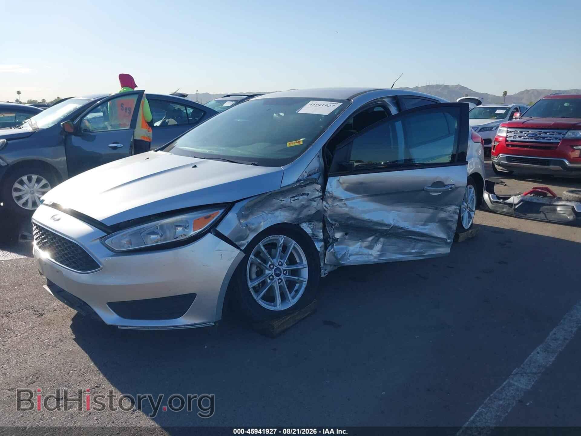 2018 FORD FOCUS - VIN: 1FADP3K29JL303037 - Фото 2