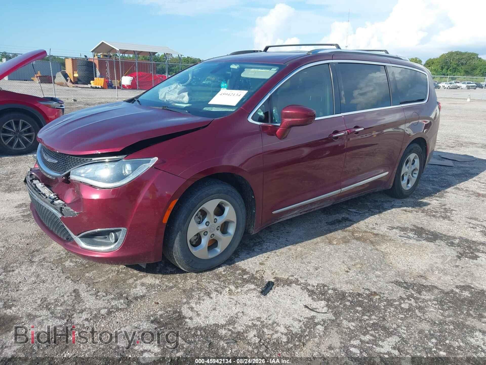 2017 CHRYSLER PACIFICA - VIN: 2C4RC1EG9HR708632 - Photo 2