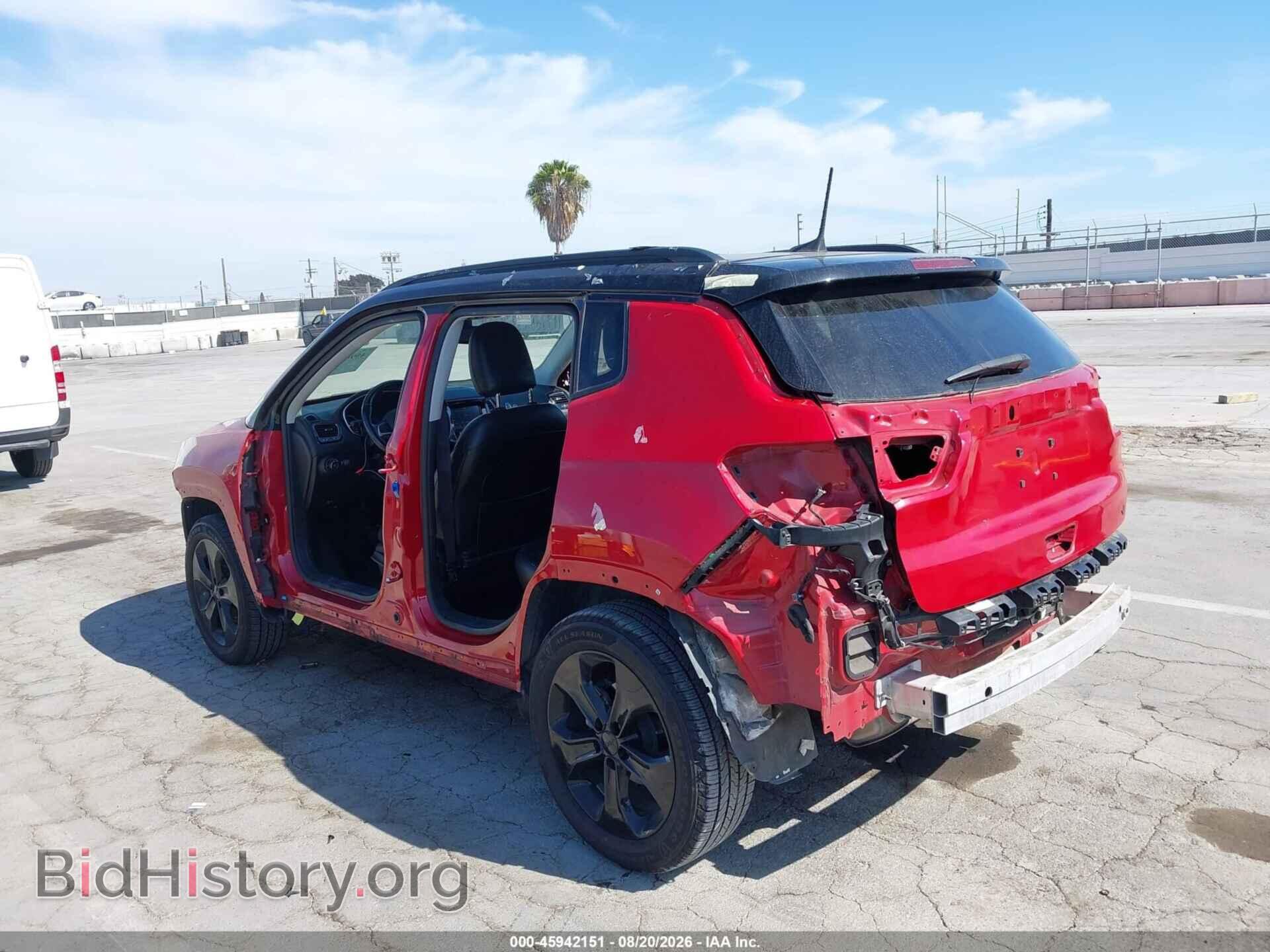 2019 JEEP COMPASS - VIN: 3C4NJCBB3KT727089 - Фото 3