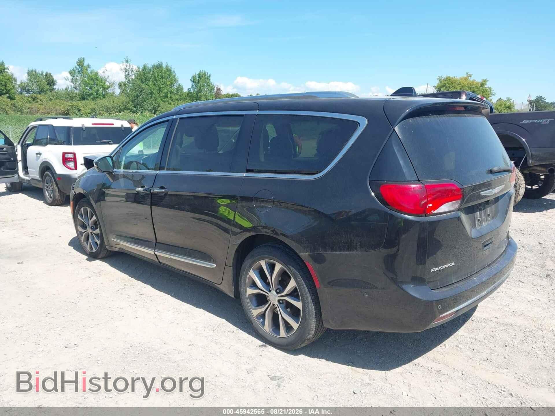 2017 CHRYSLER PACIFICA - VIN: 2C4RC1GG5HR643260 - Photo 3