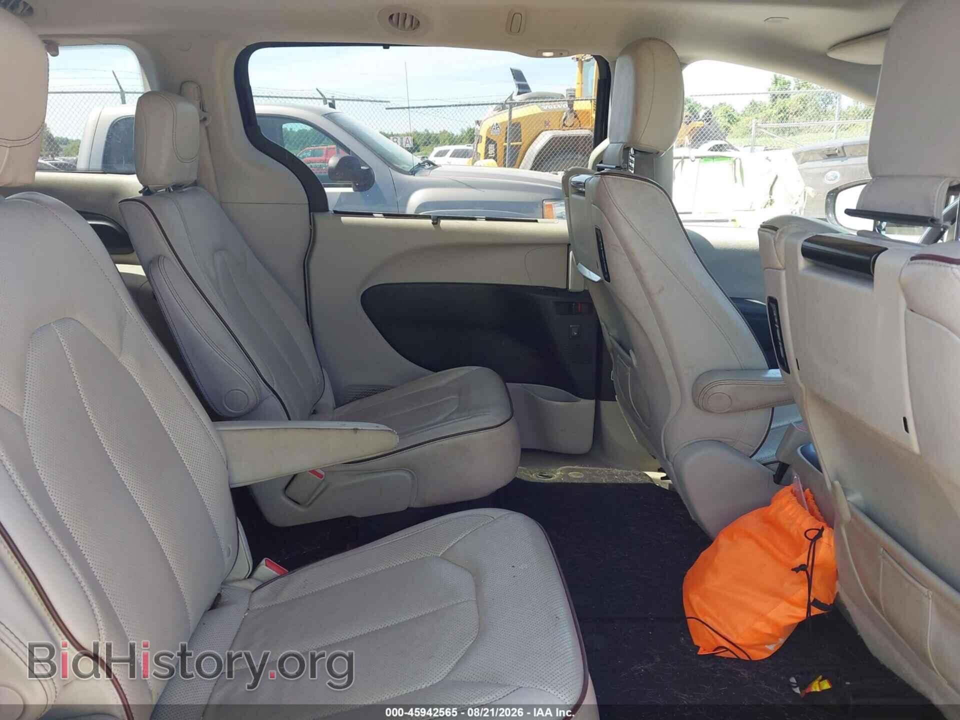 2017 CHRYSLER PACIFICA - VIN: 2C4RC1GG5HR643260 - Photo 8