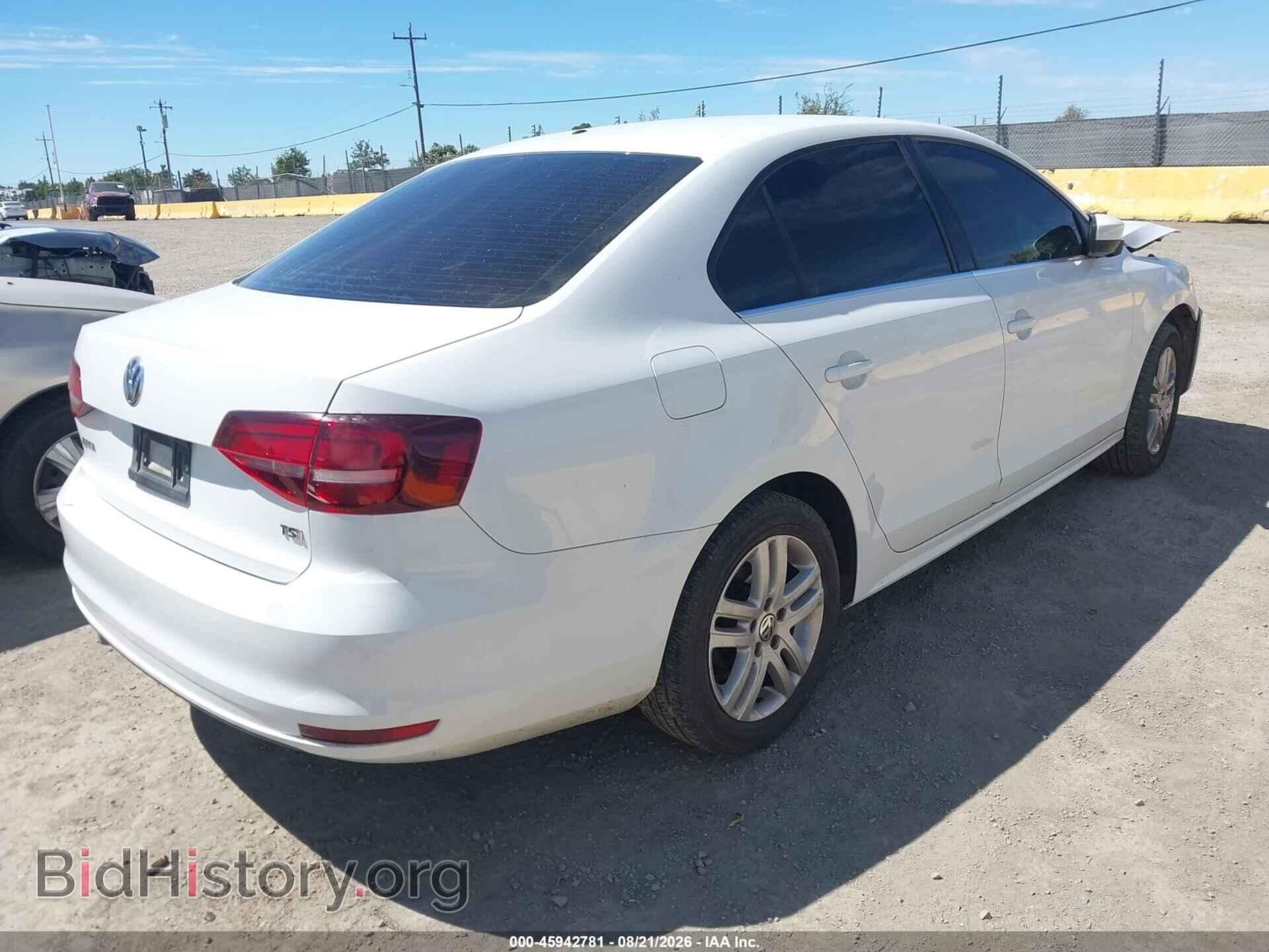 2017 VOLKSWAGEN JETTA - VIN: 3VW2B7AJ1HM209952 - Фото 4