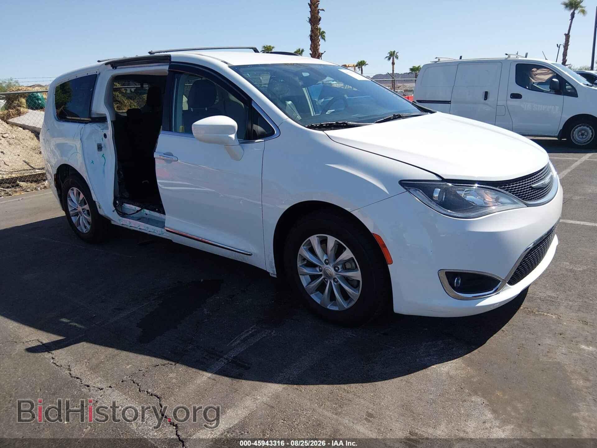 Фотография 2C4RC1BG3HR734986 - CHRYSLER PACIFICA 2017