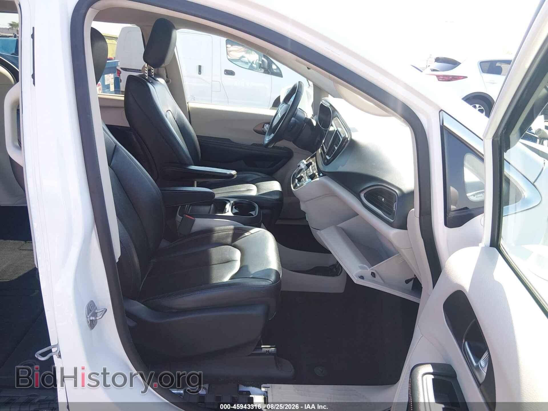 2017 CHRYSLER PACIFICA - VIN: 2C4RC1BG3HR734986 - Фото 5