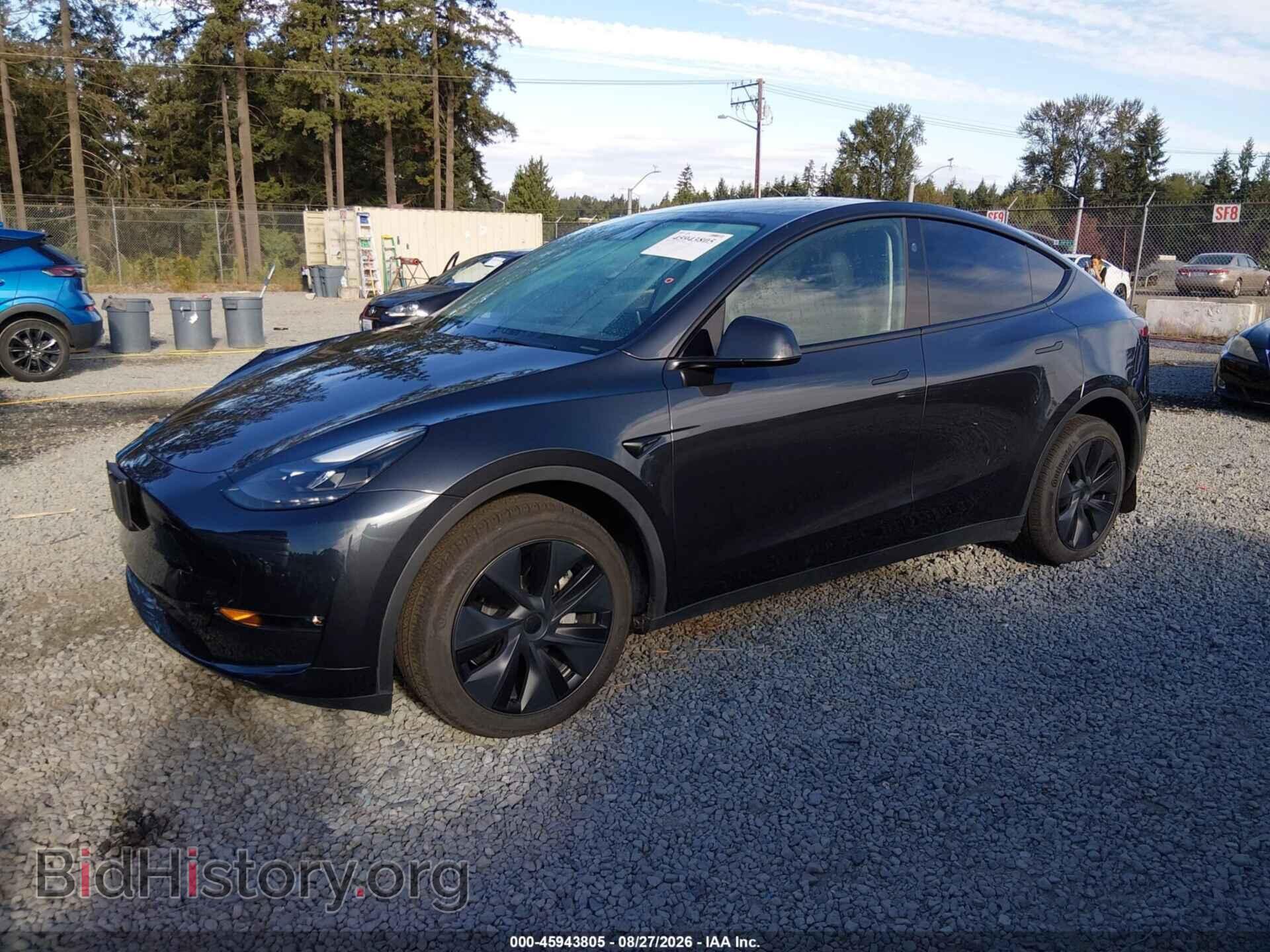 2024 TESLA MODEL Y - VIN: 7SAYGDEE2RF177614 - Photo 2