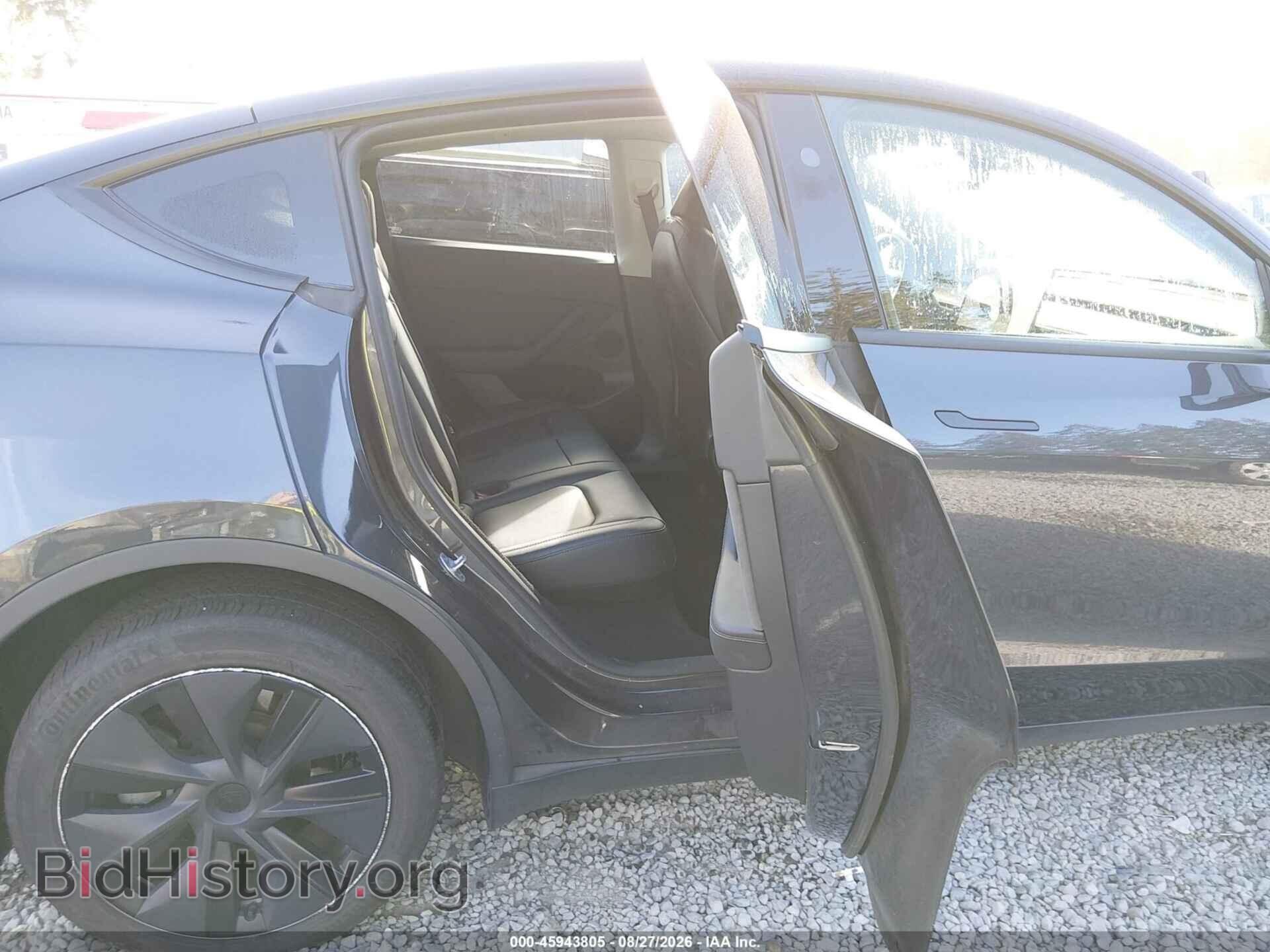 2024 TESLA MODEL Y - VIN: 7SAYGDEE2RF177614 - Photo 8