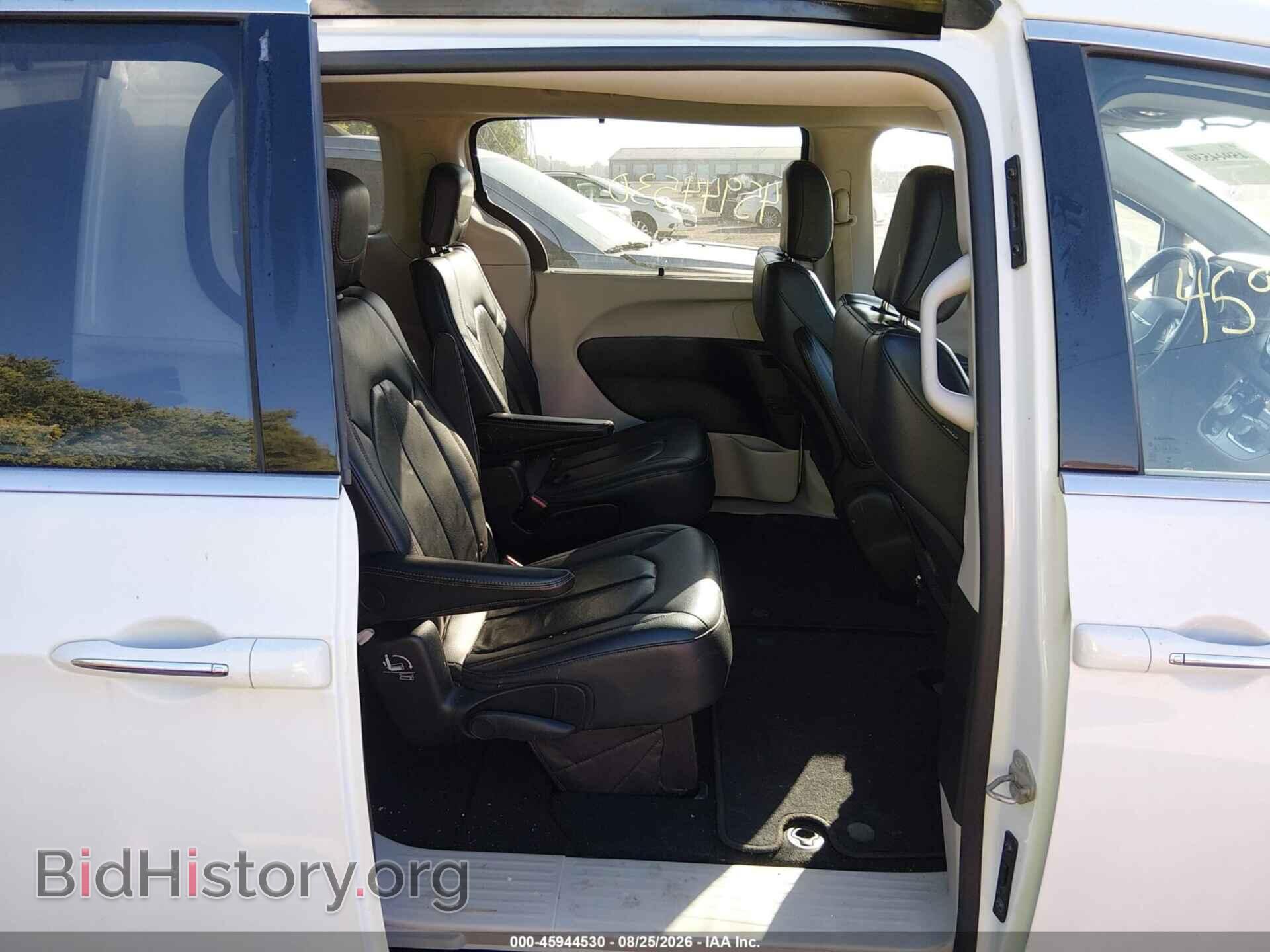 2019 CHRYSLER PACIFICA - VIN: 2C4RC1BG7KR593024 - Photo 8