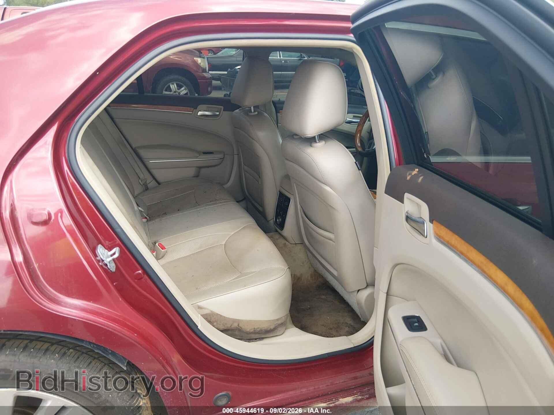 2014 CHRYSLER 300C - VIN: 2C3CCAEG2EH100897 - Photo 8