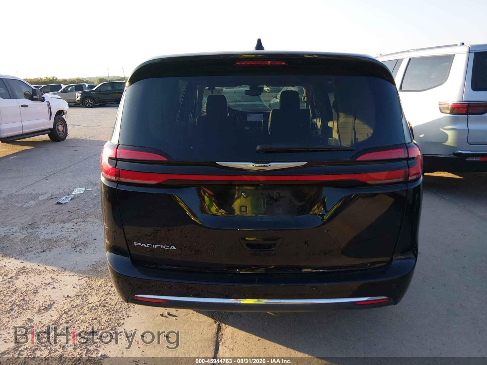 2024 CHRYSLER PACIFICA - VIN: 2C4RC1BG6RR172972 - Photo 16