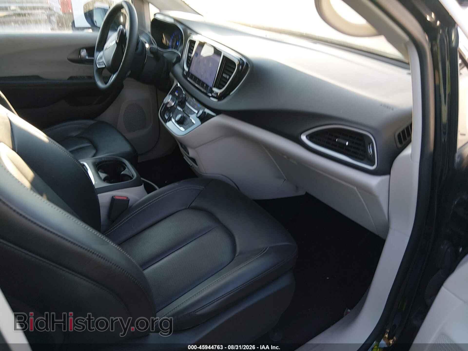 2024 CHRYSLER PACIFICA - VIN: 2C4RC1BG6RR172972 - Photo 5