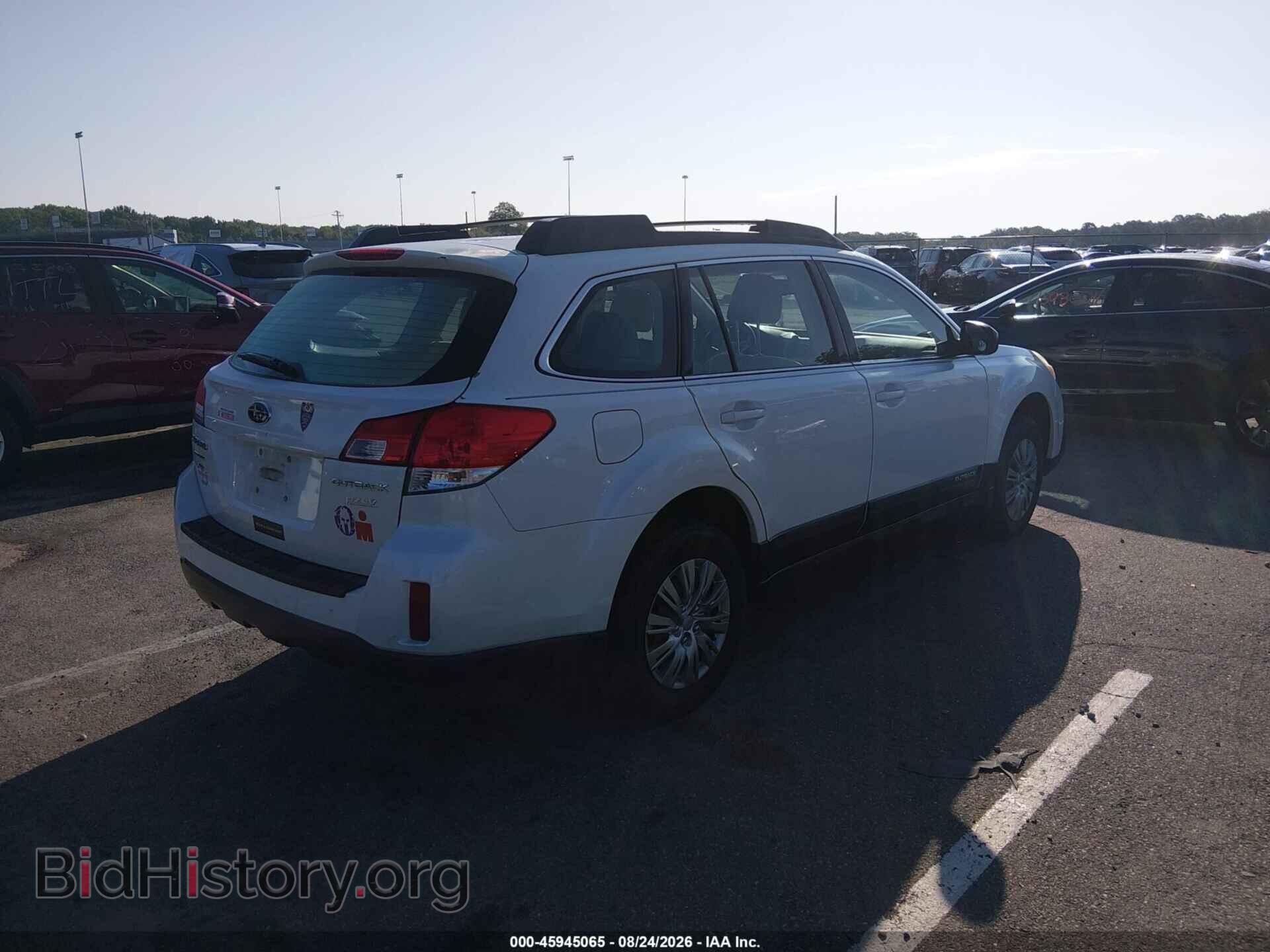 2013 SUBARU OUTBACK - VIN: 4S4BRBAC7D3296802 - Photo 4