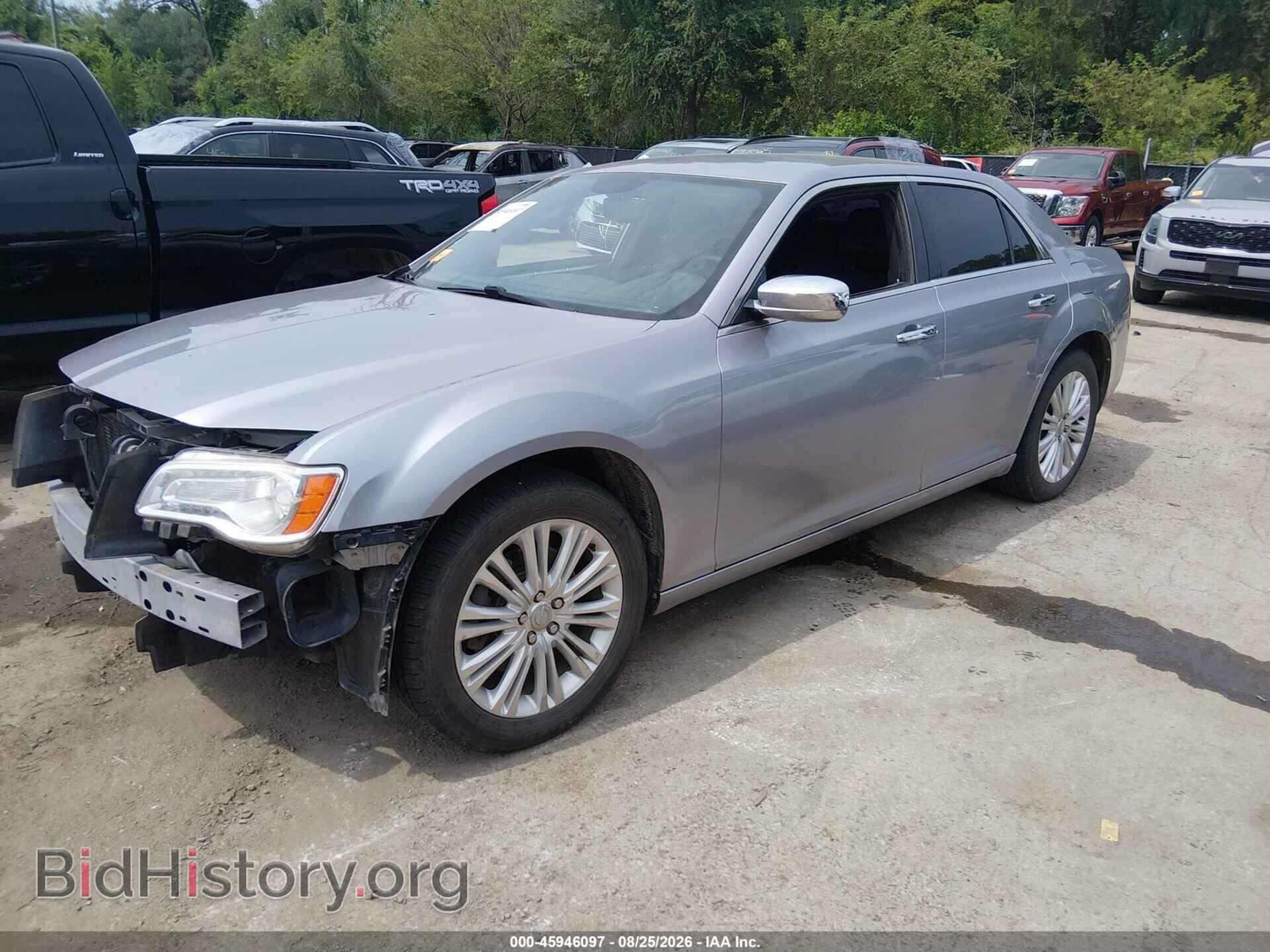 2014 CHRYSLER 300C - VIN: 2C3CCAKG4EH194351 - Фото 2