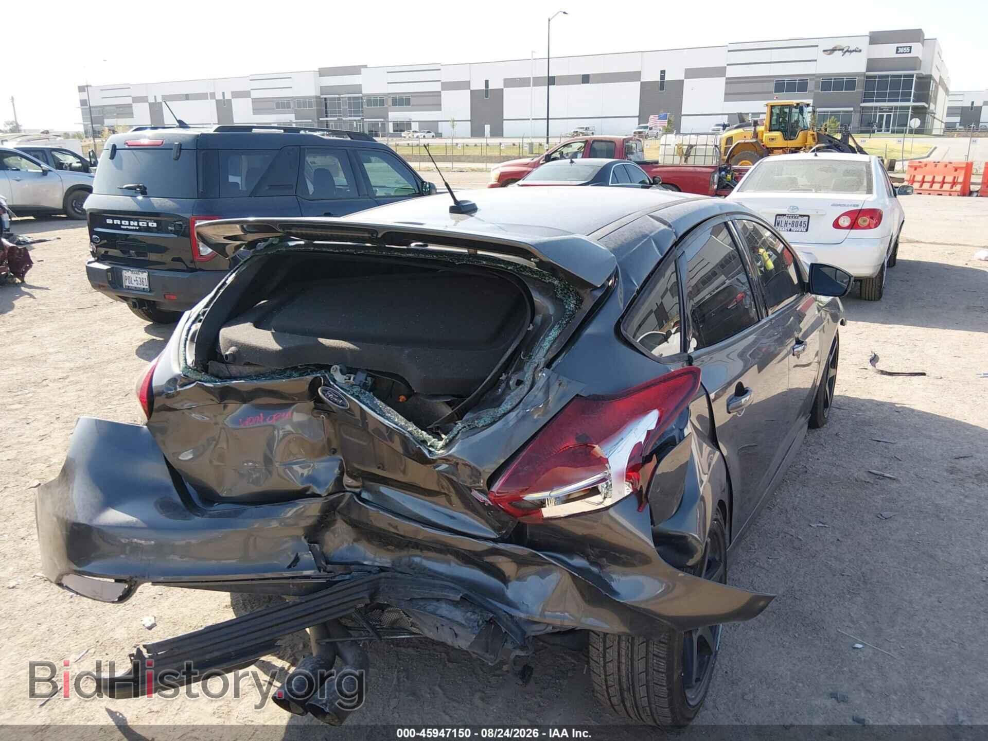 2016 FORD FOCUS ST - VIN: 1FADP3L96GL380114 - Photo 4