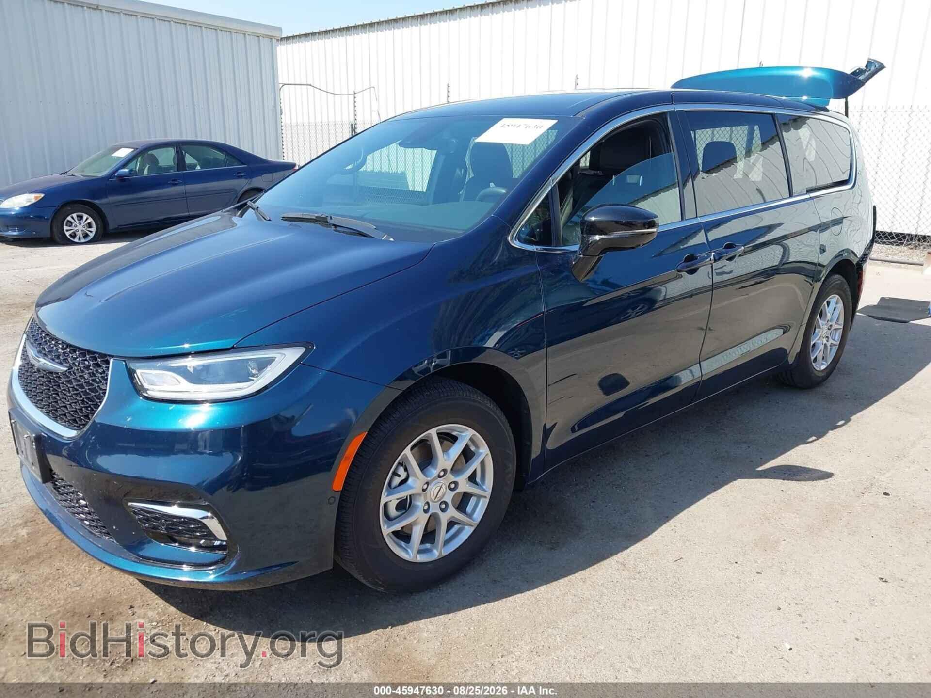 2025 CHRYSLER PACIFICA - VIN: 2C4RC1BG4SR560420 - Фото 2