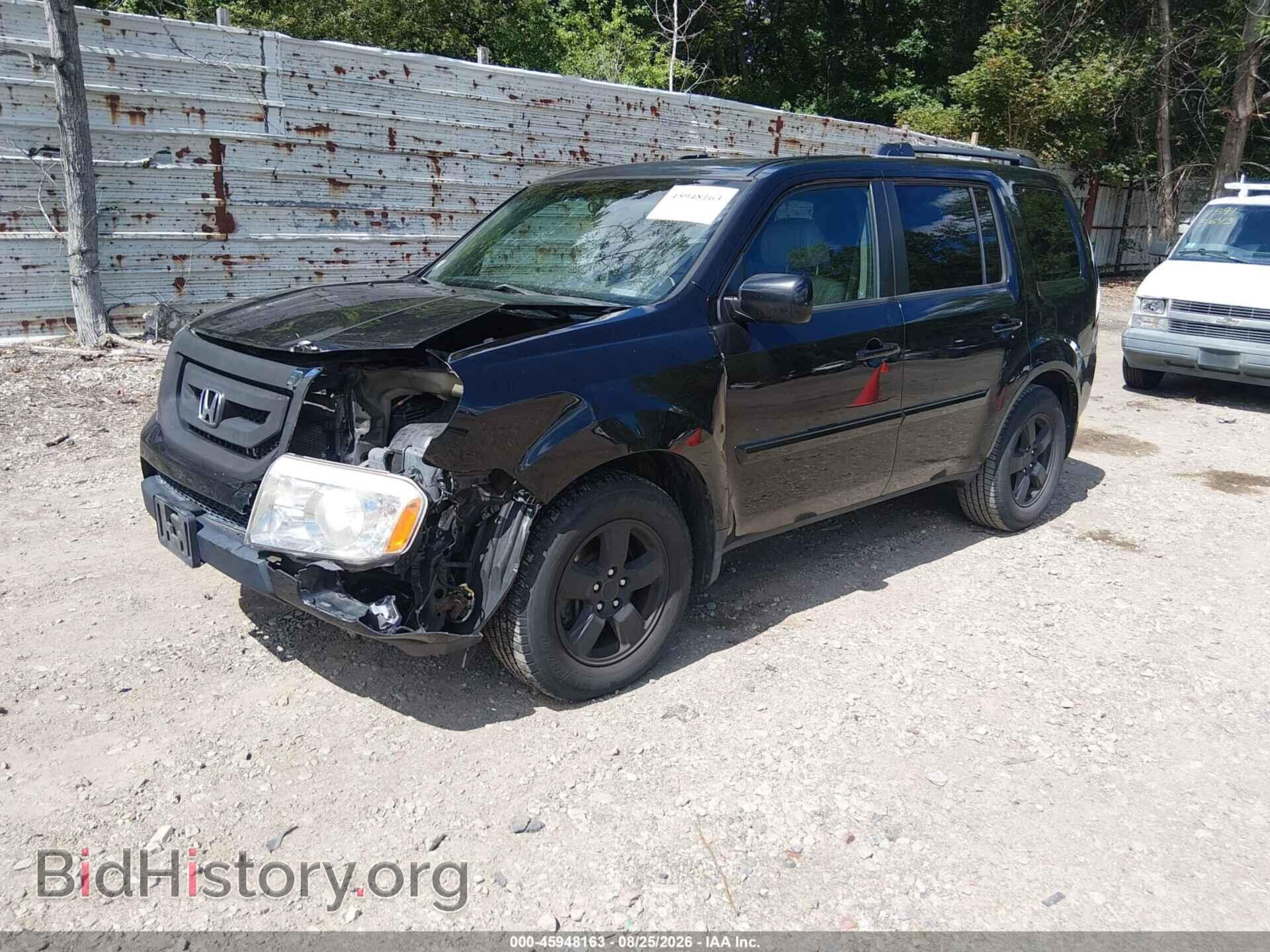 2011 HONDA PILOT - VIN: 5FNYF4H53BB063557 - Фото 2