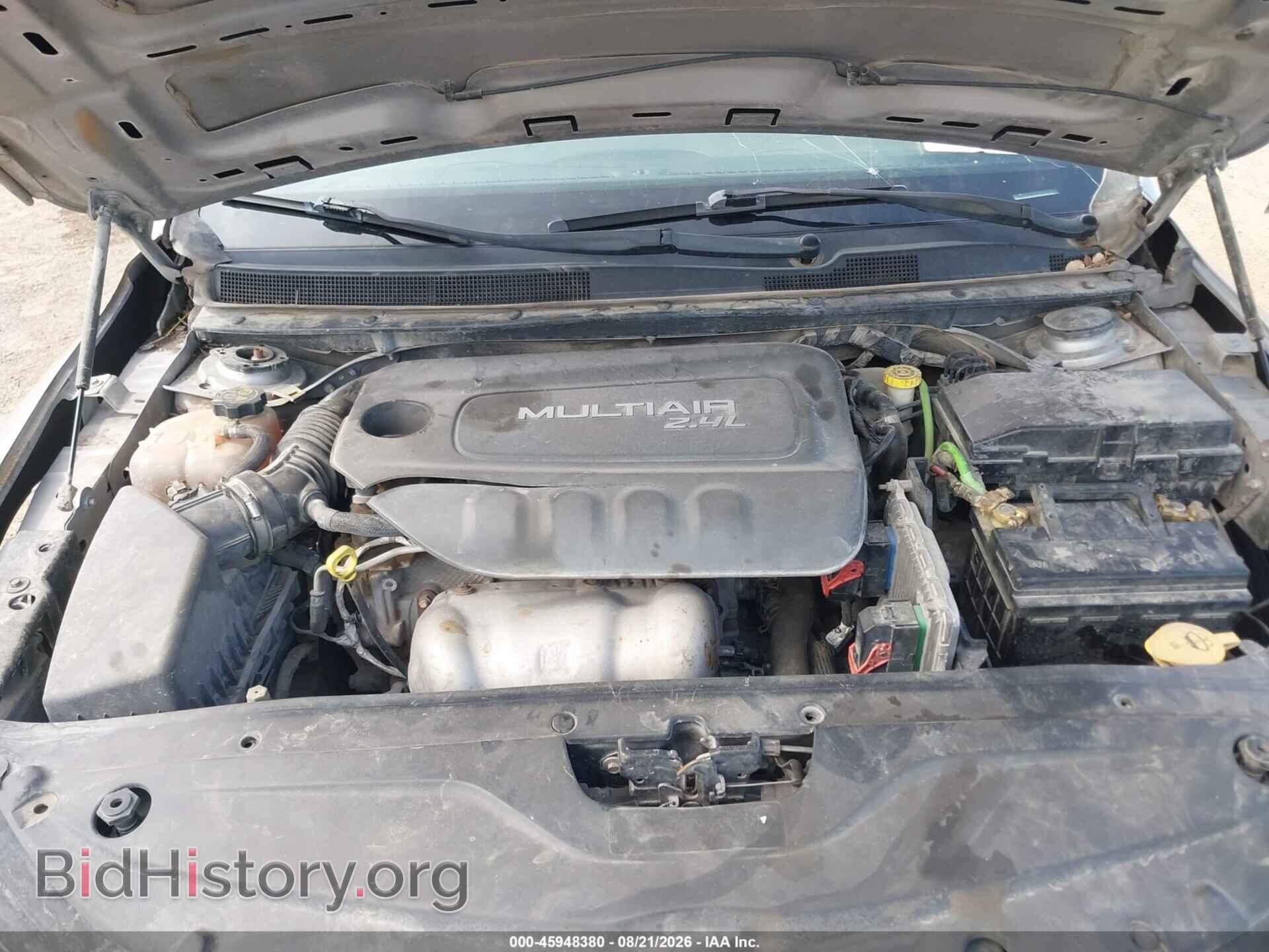 2016 CHRYSLER 200 - VIN: 1C3CCCAB2GN132118 - Photo 10