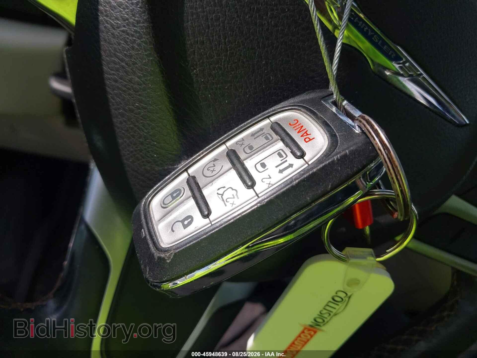2017 CHRYSLER PACIFICA - VIN: 2C4RC1BG1HR590807 - Photo 11