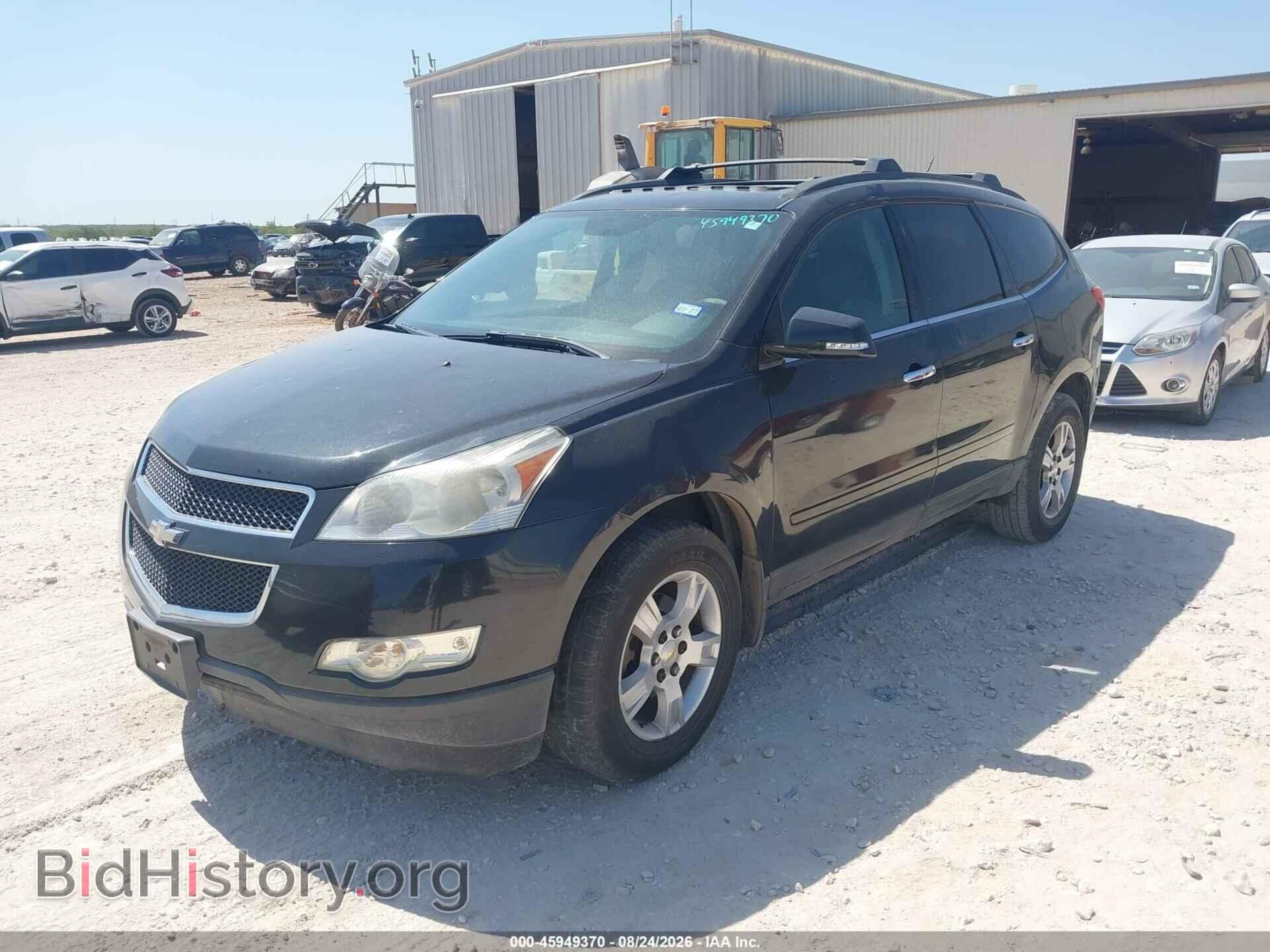 2012 CHEVROLET TRAVERSE - VIN: 1GNKVJED0CJ186589 - Фото 2