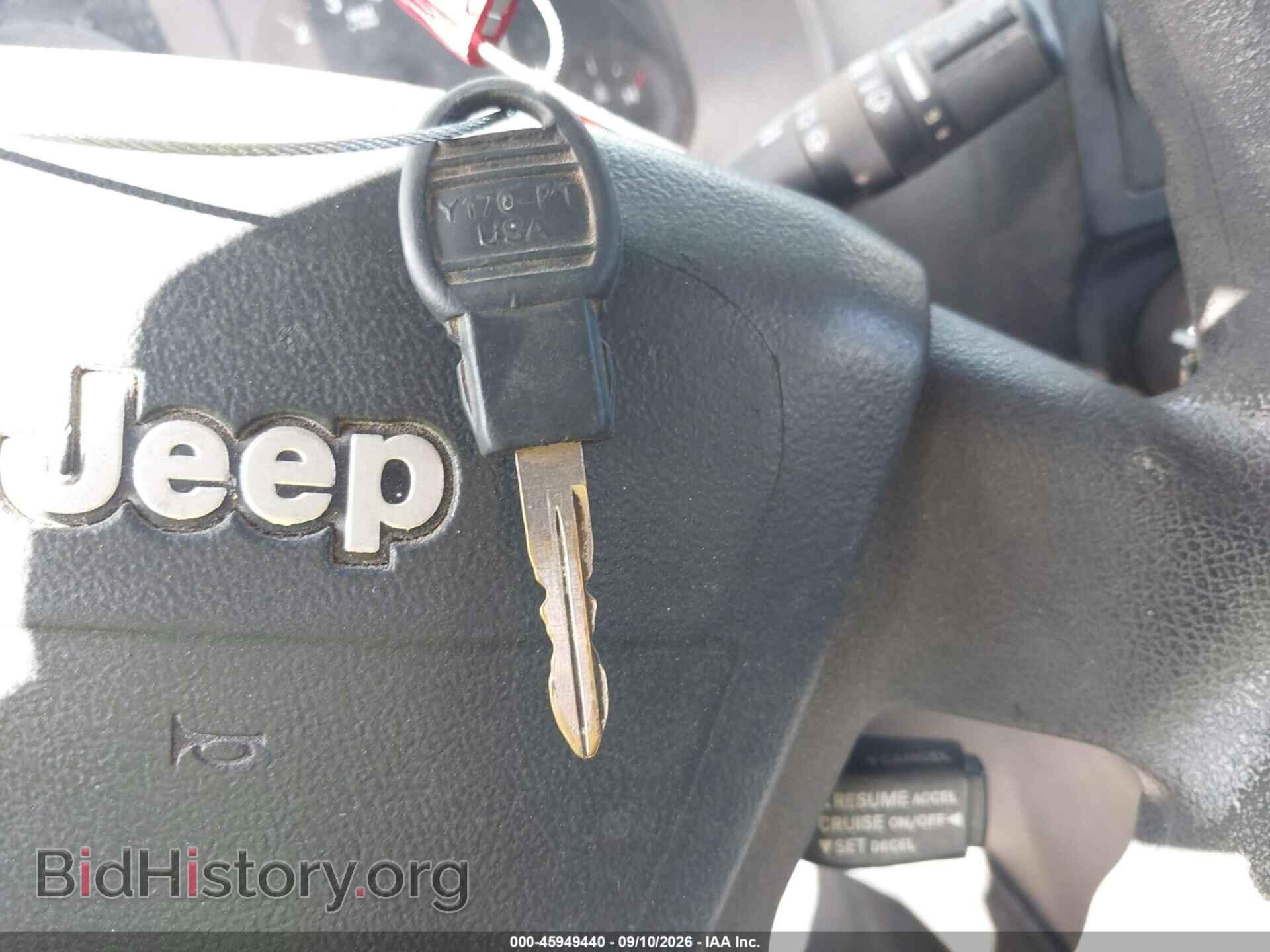 2010 JEEP COMPASS - VIN: 1J4NT4FB8AD553481 - Фото 11